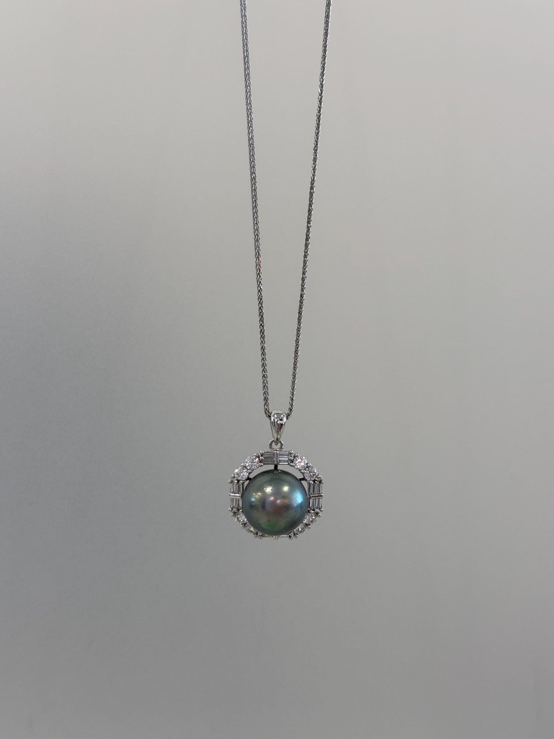 Tahitian pearl