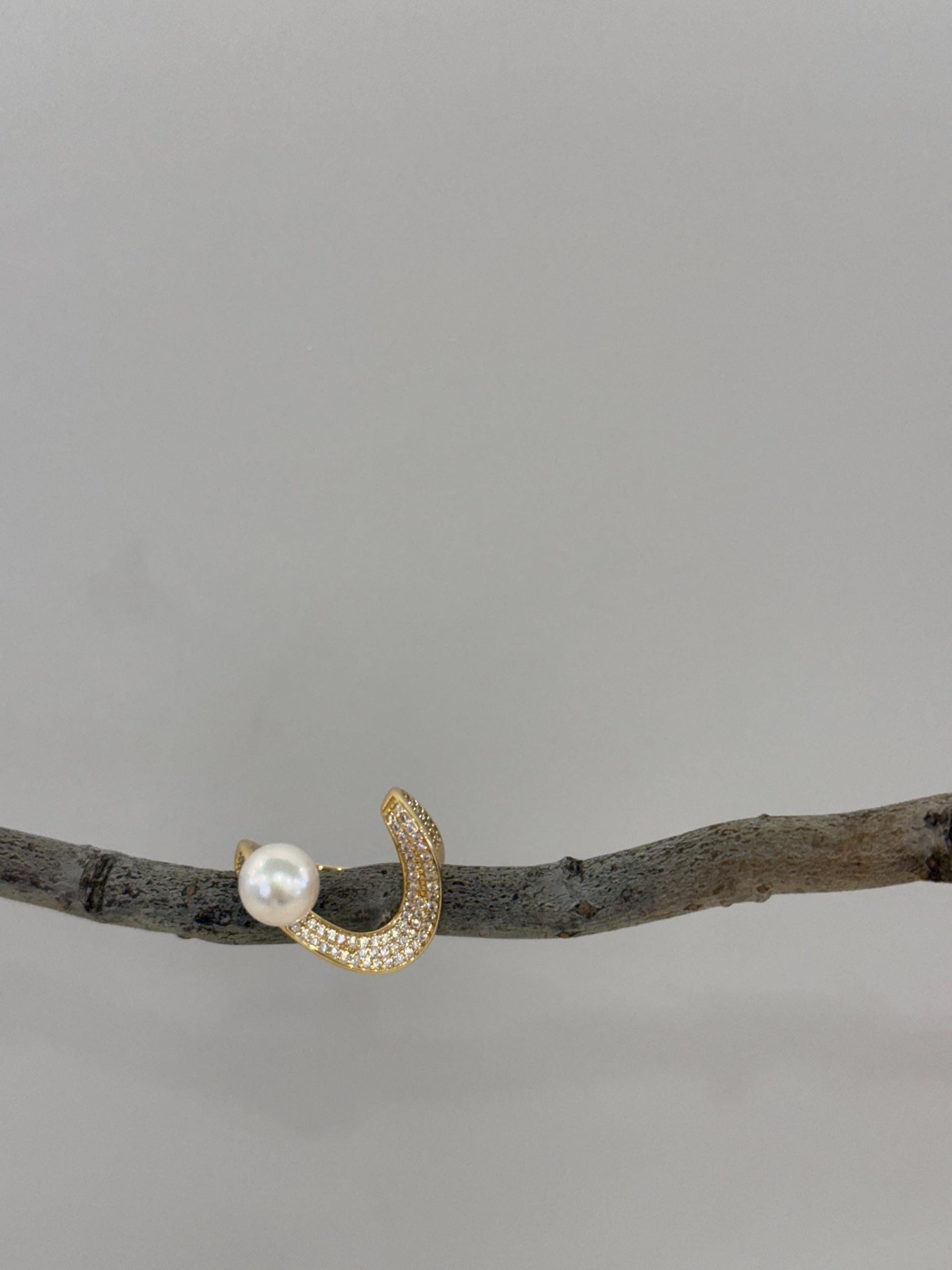 elegant ring