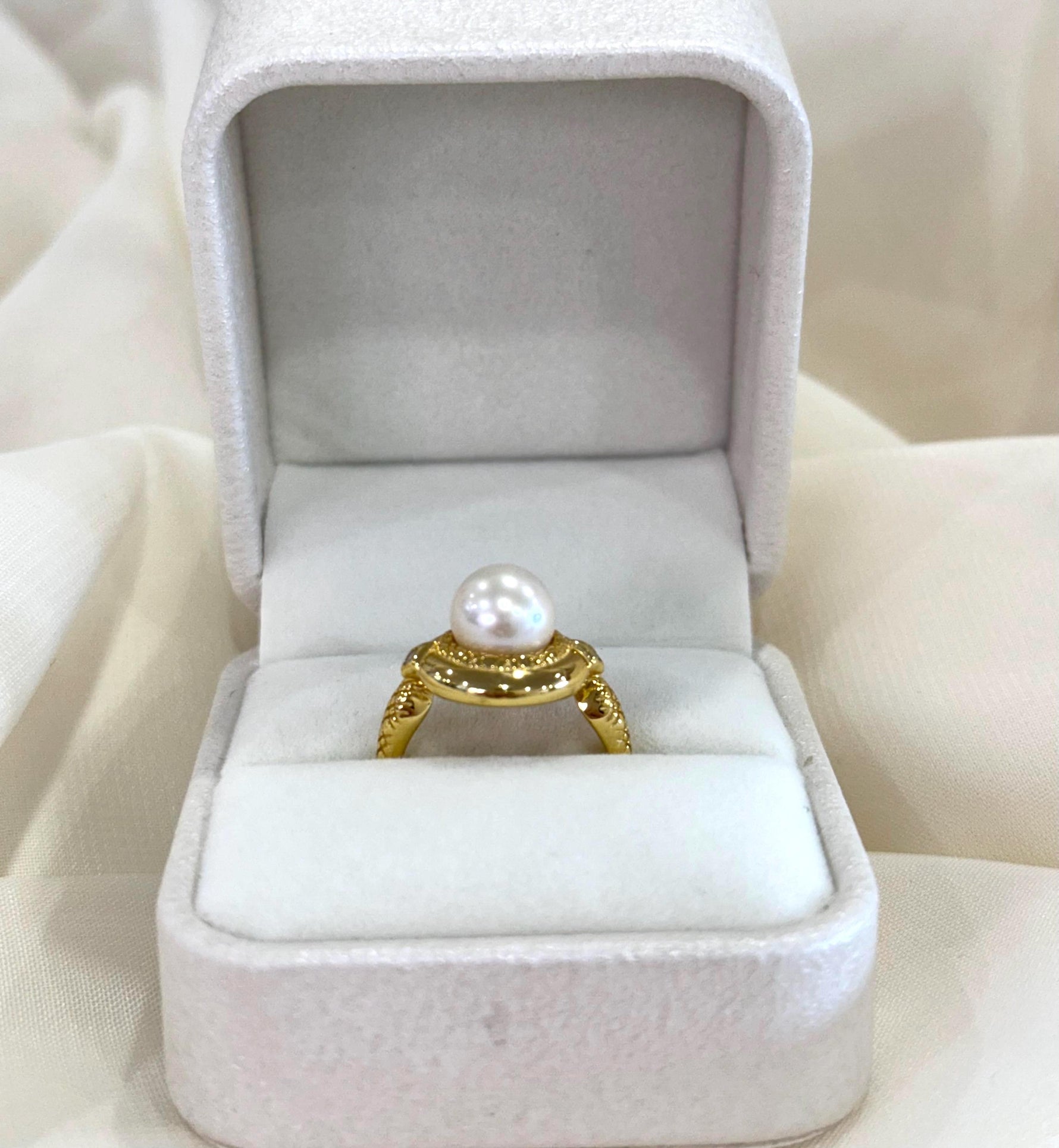 minimalist Ring