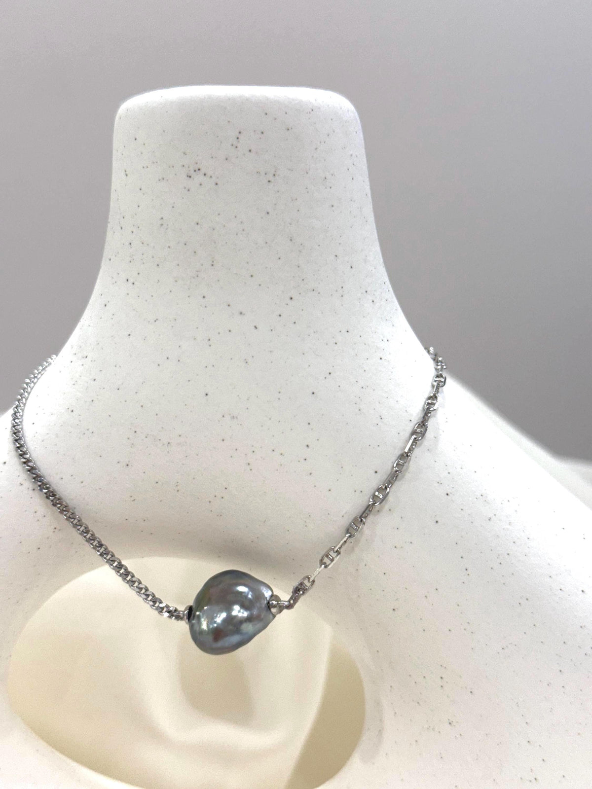 unique Keshi bracelet