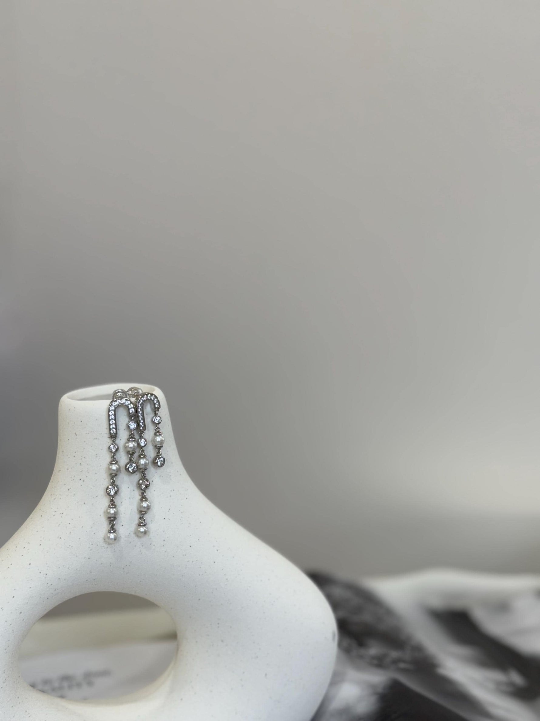 unique pearl earrings