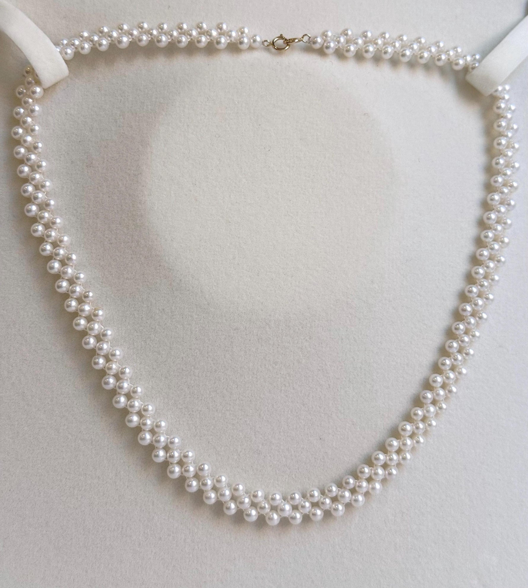3-layered braided pearl necklace choker