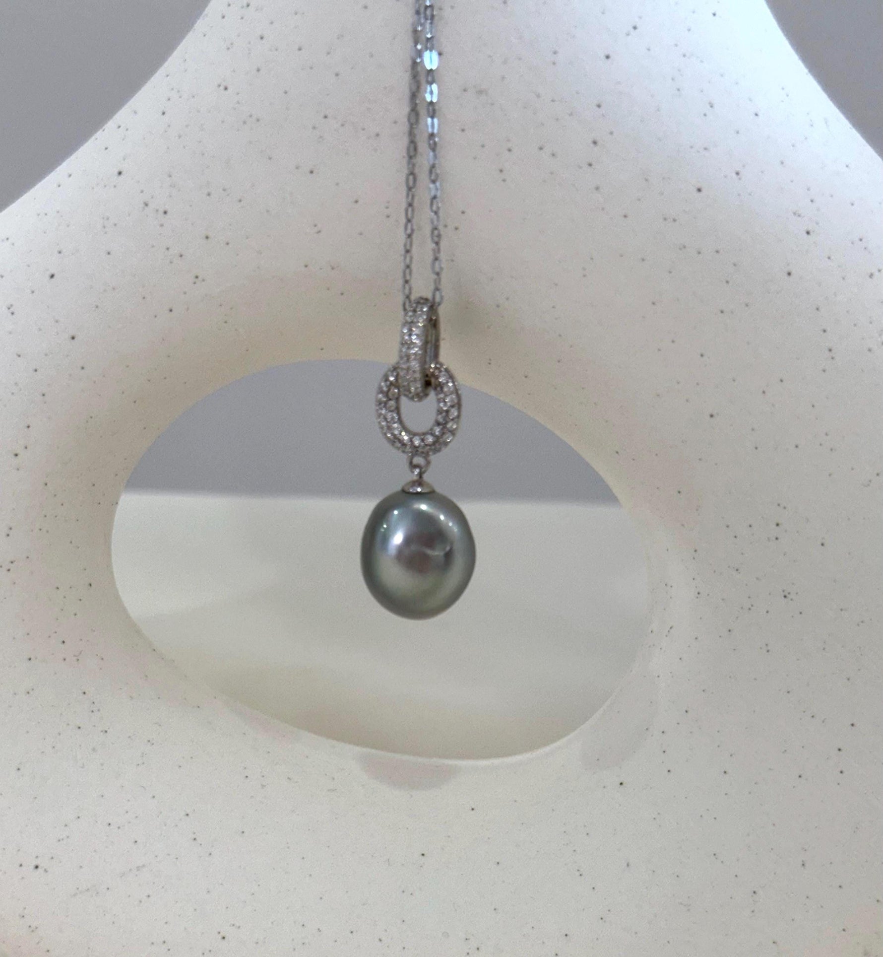 Tahitian Keshi necklace