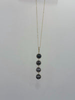 Tahitian pearl necklace