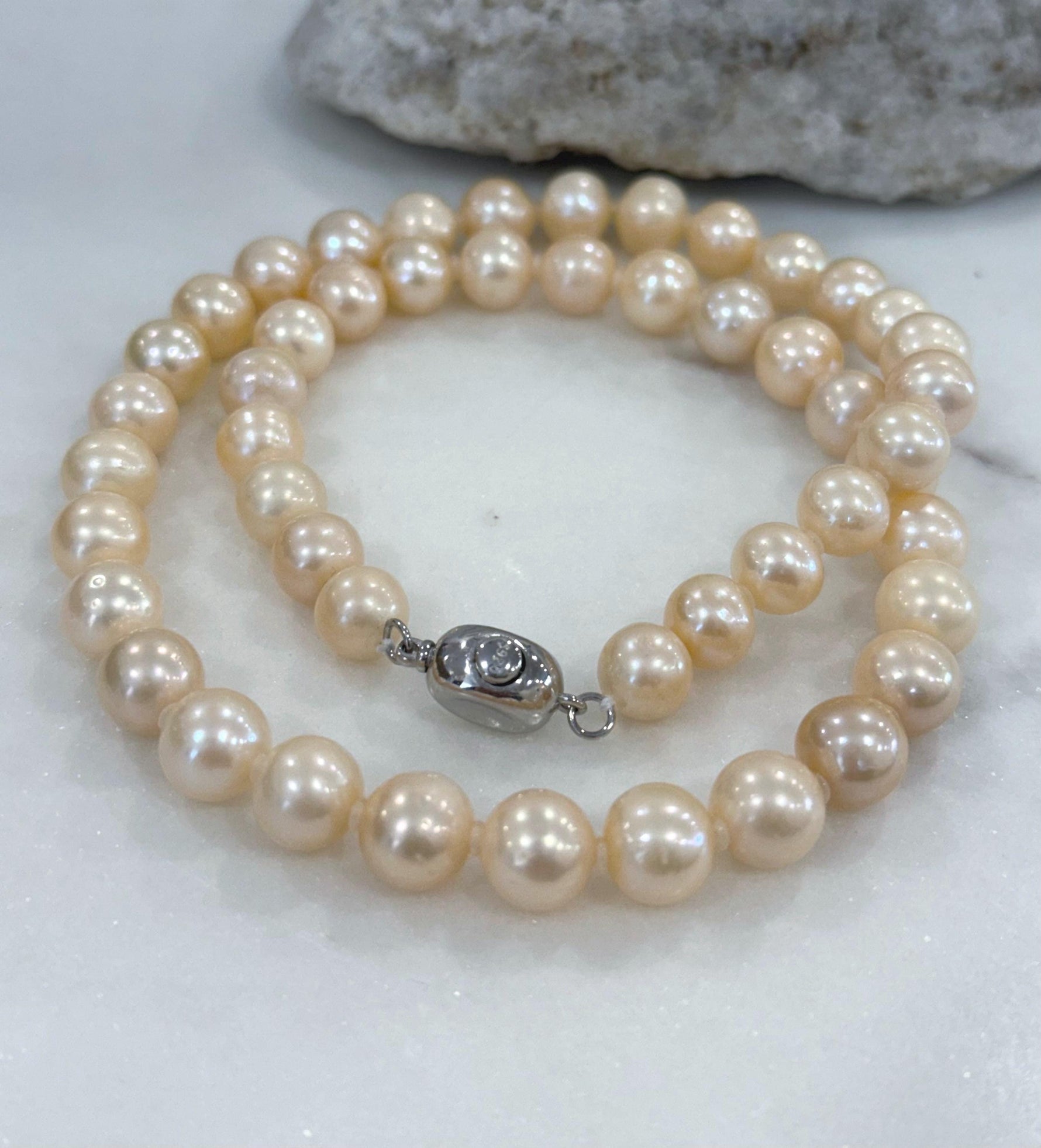 peach pearl necklace for anniversary