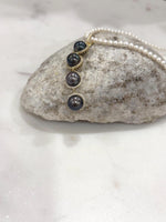 black pearl pendant