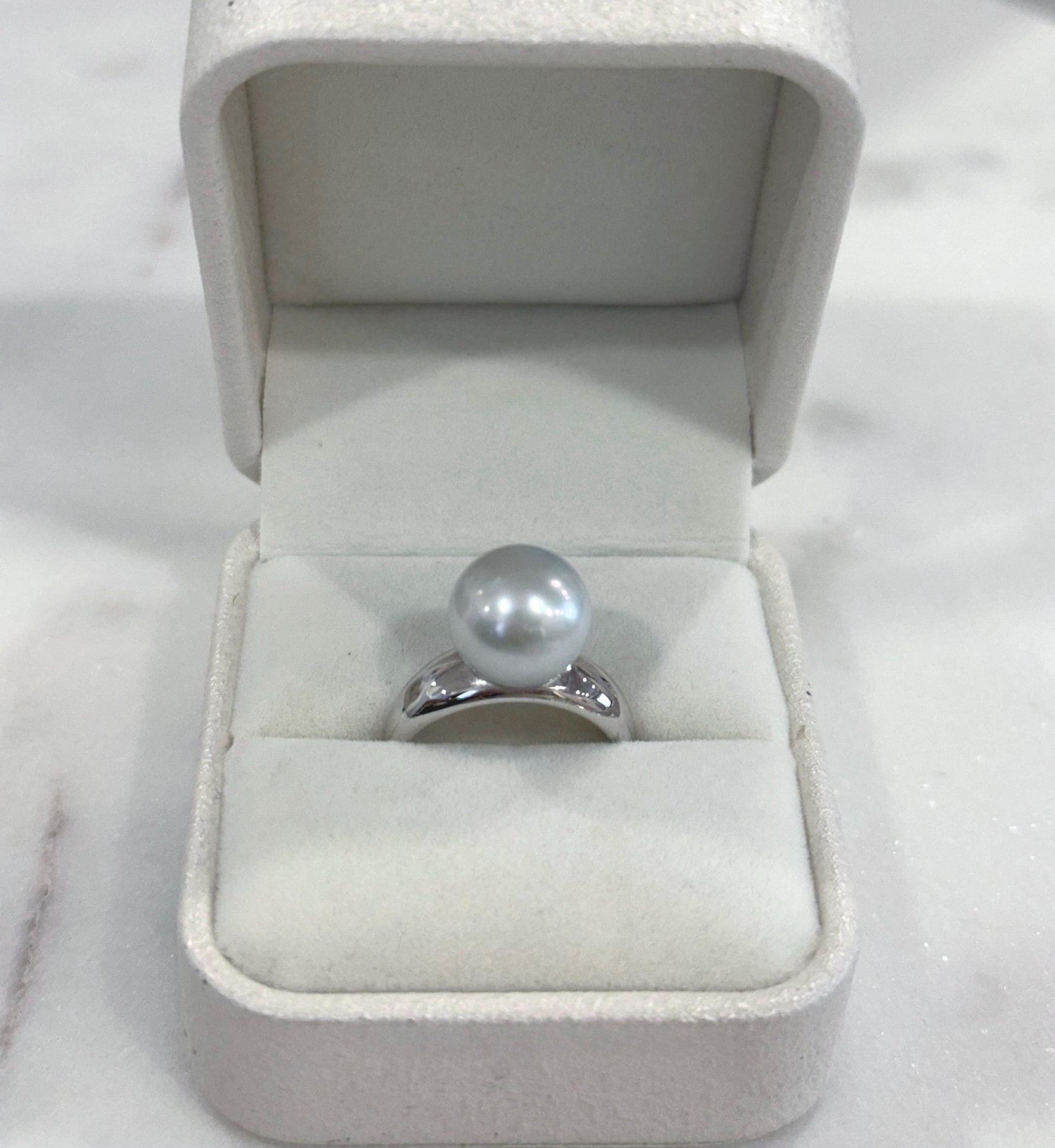 white pearl silver ring for her anniversary