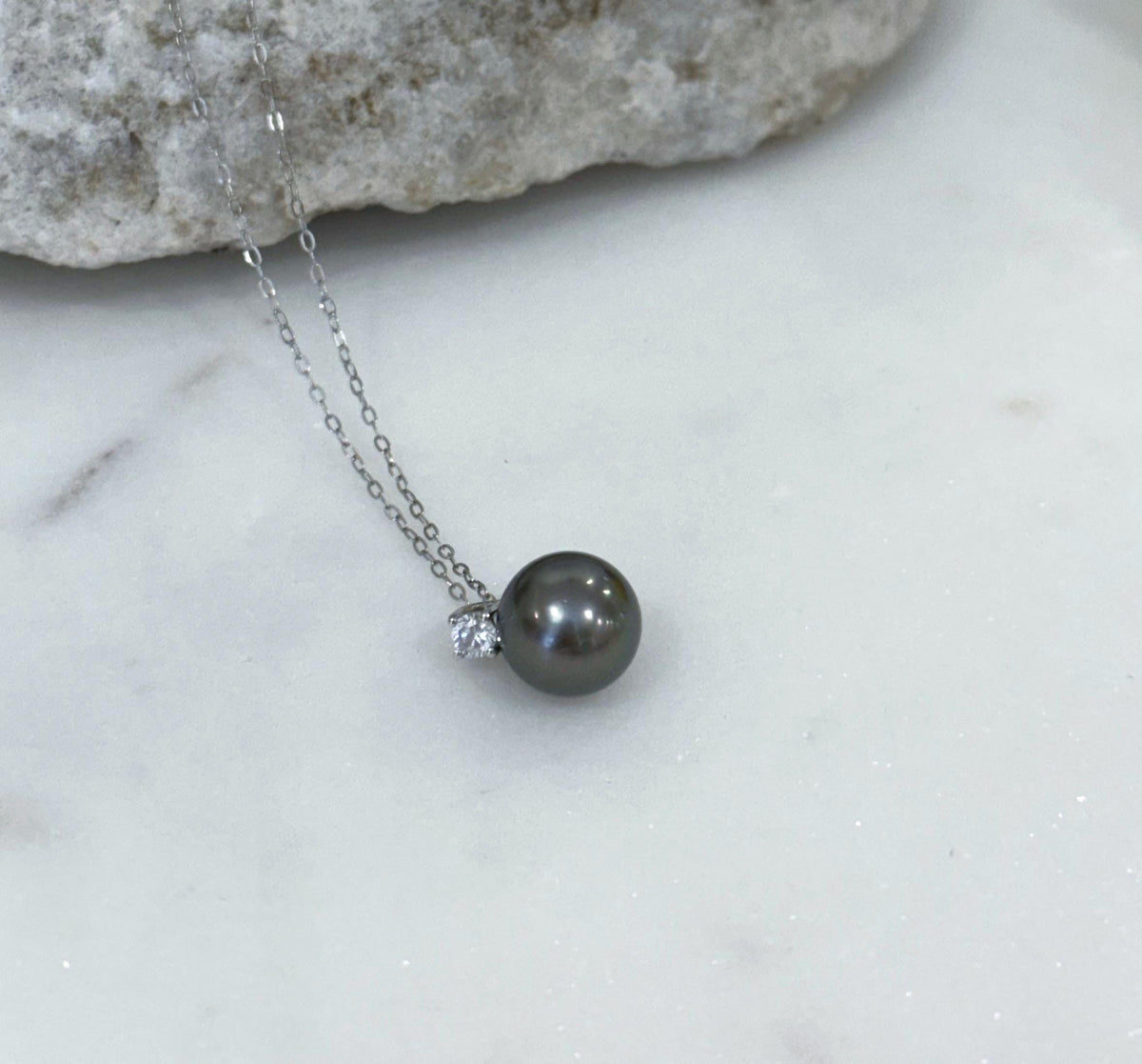 Australian ocean white pearl disco 18k pendant for her birthday