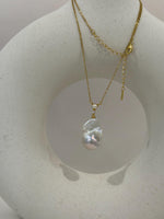 Freshwater white iridescent baroque pearl pendant necklace set for her daily wear