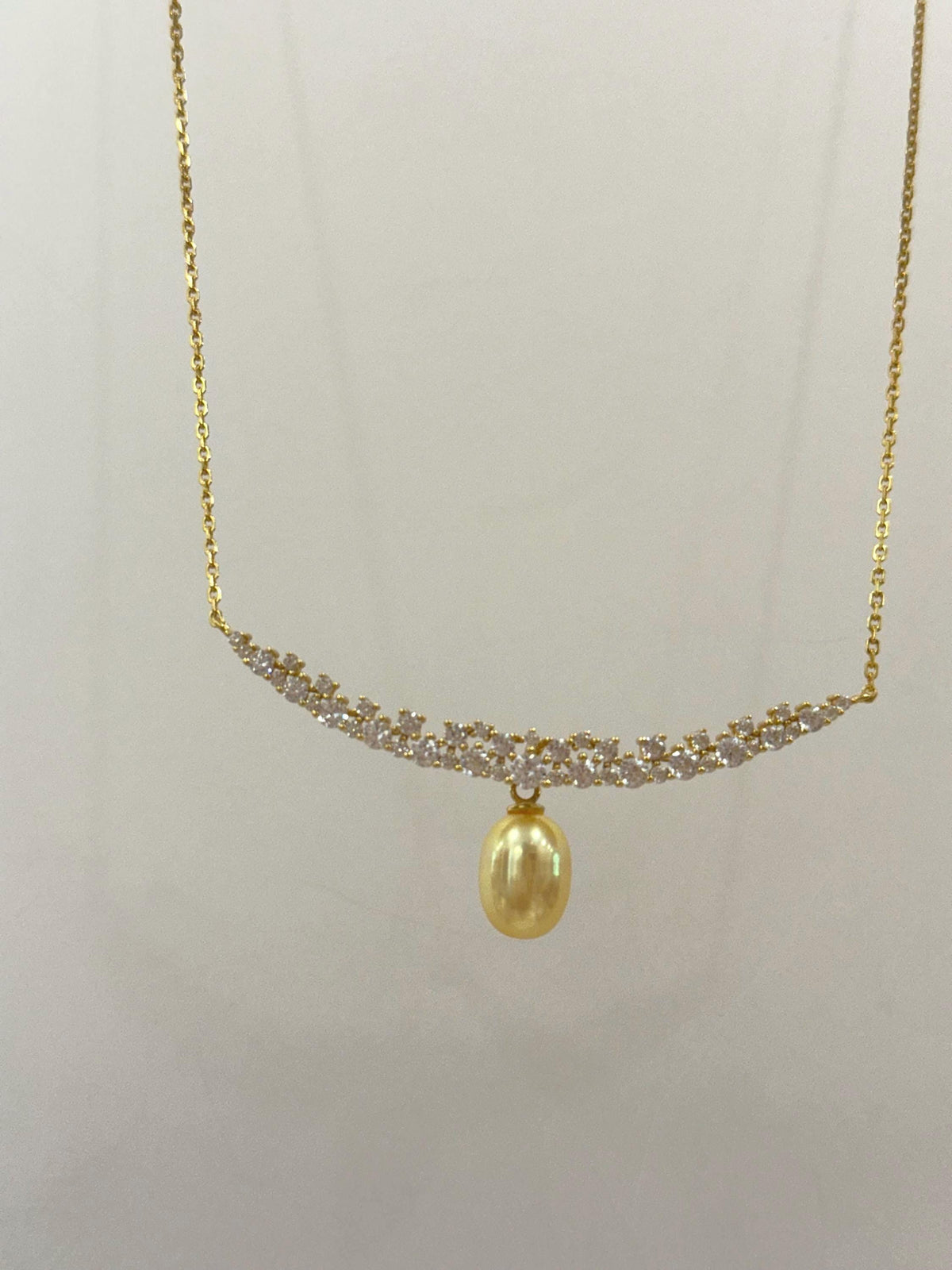 South sea golden pearl vintage necklace set for her engagement