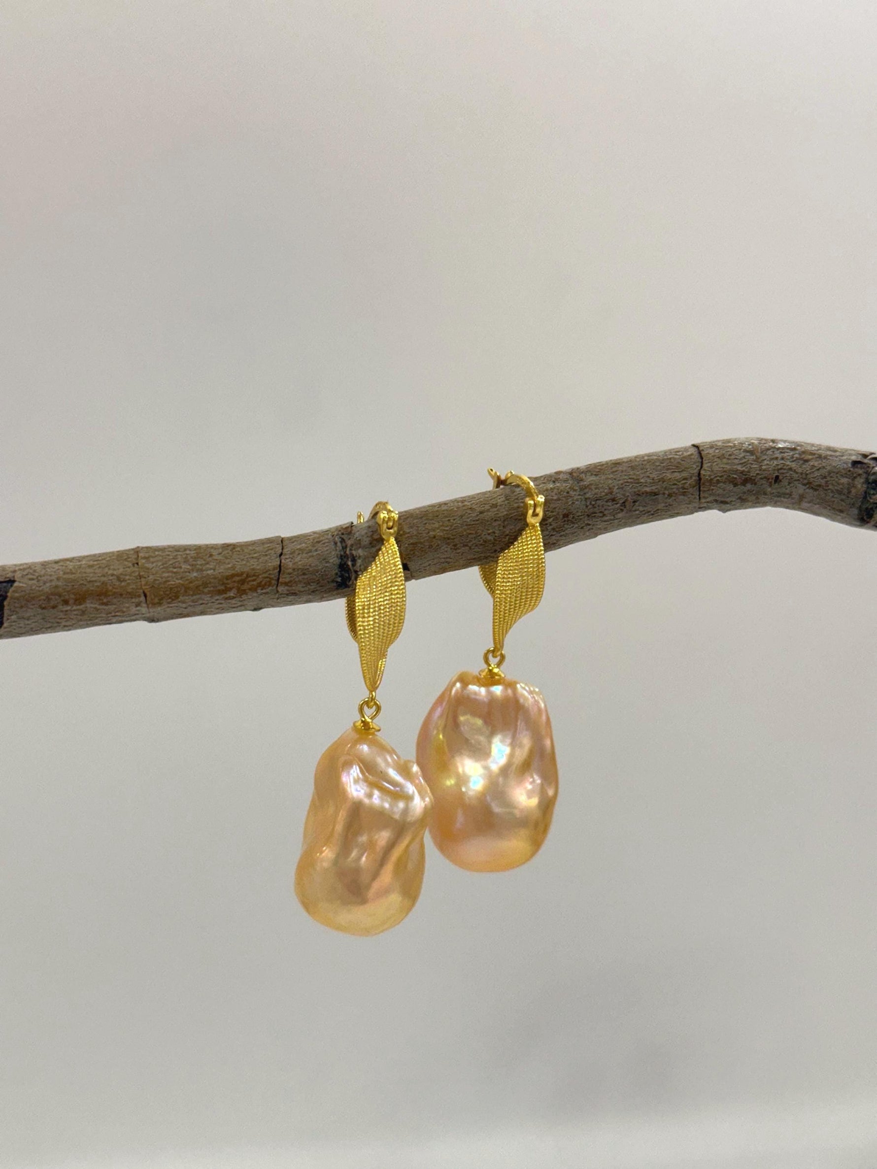 fireball peach gold iridescent baroque pearls vintage earrings hook chandeliers for her