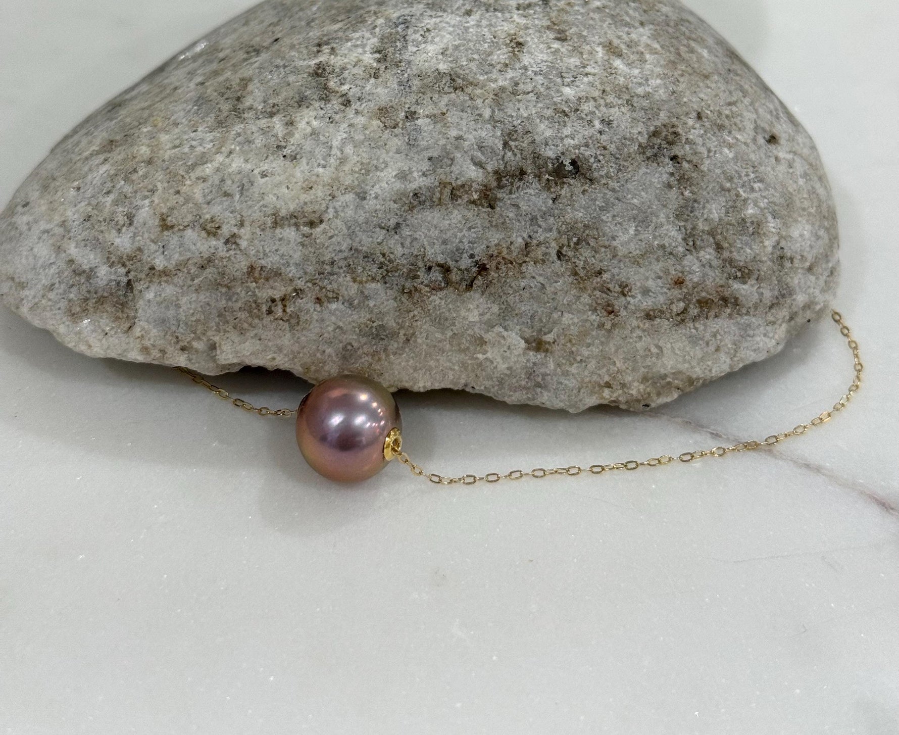 blush pink green hue freshwater Edison pearl floating 18k edges pendant for her birthday
