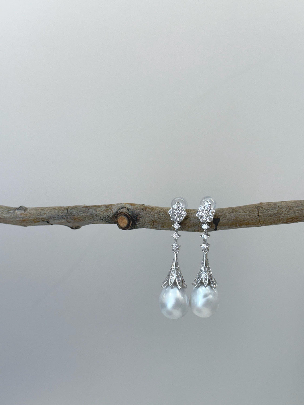 Australian Ocean Saltwalter Cold White pearl earrings necklace set for her anniversary