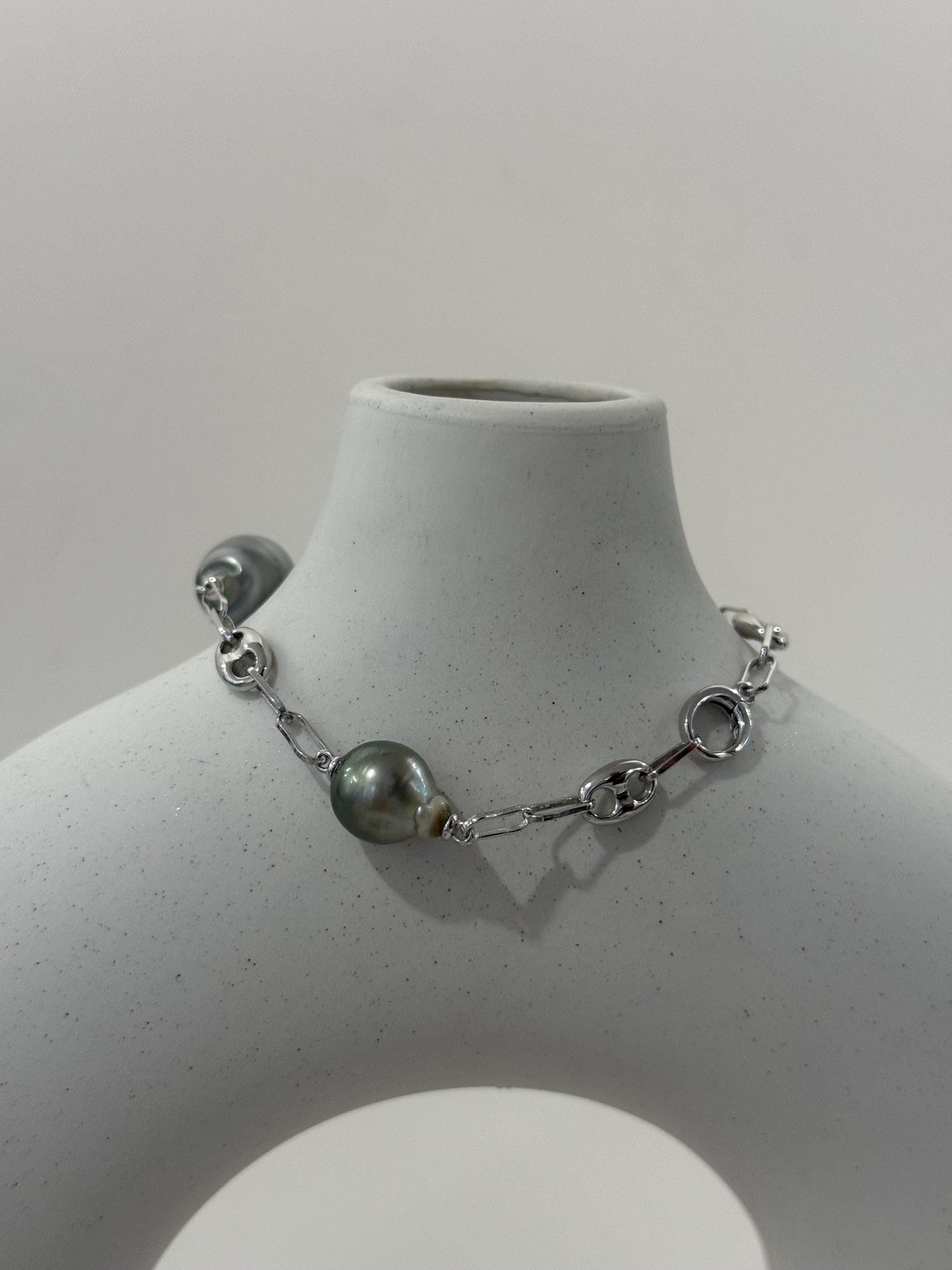 Tahitian tri-pearls s925 silver adjustable bracelet for her daily wear