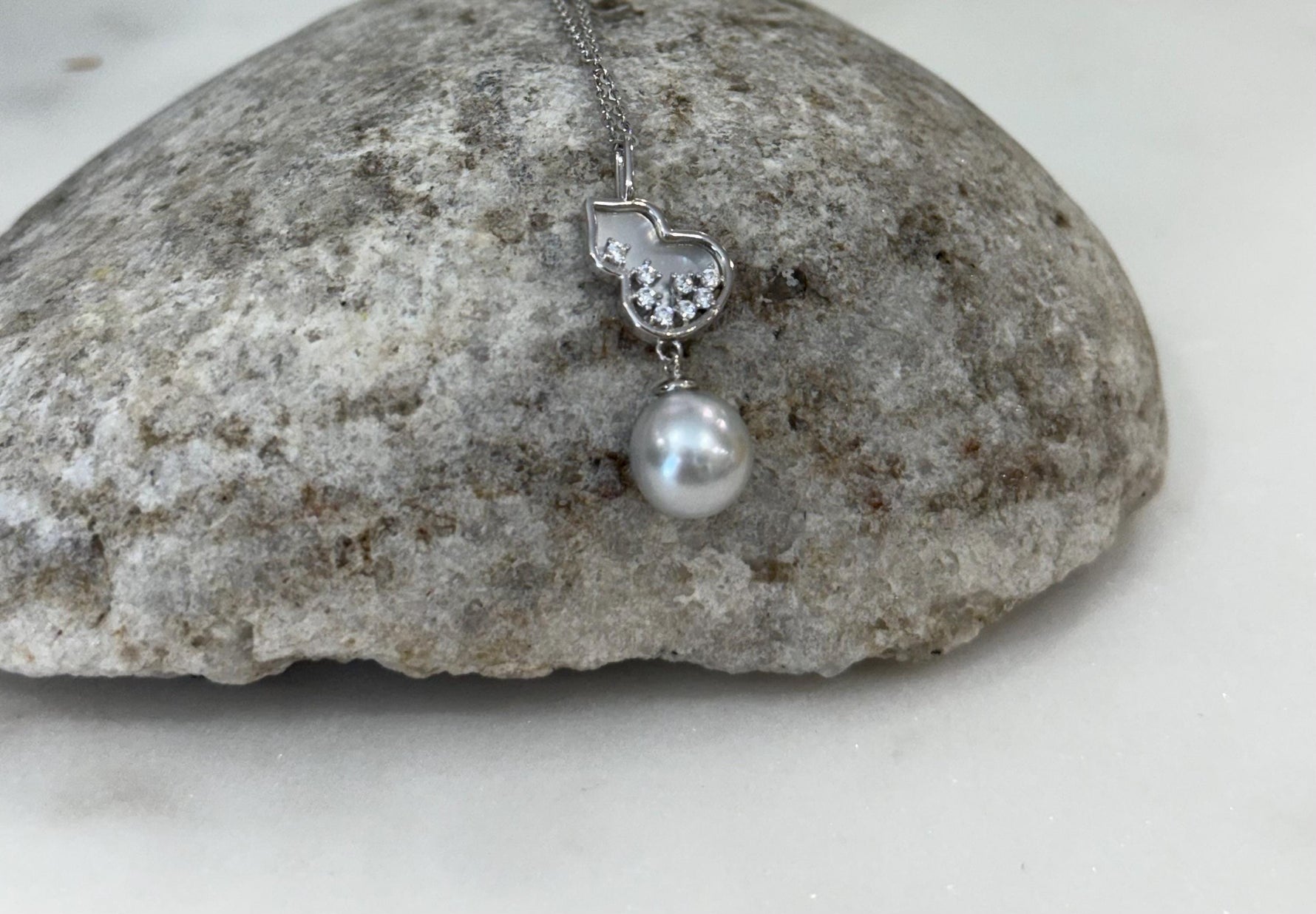 Akoya Ocean blue silver pearl Gourd pendant necklace set for her birthday