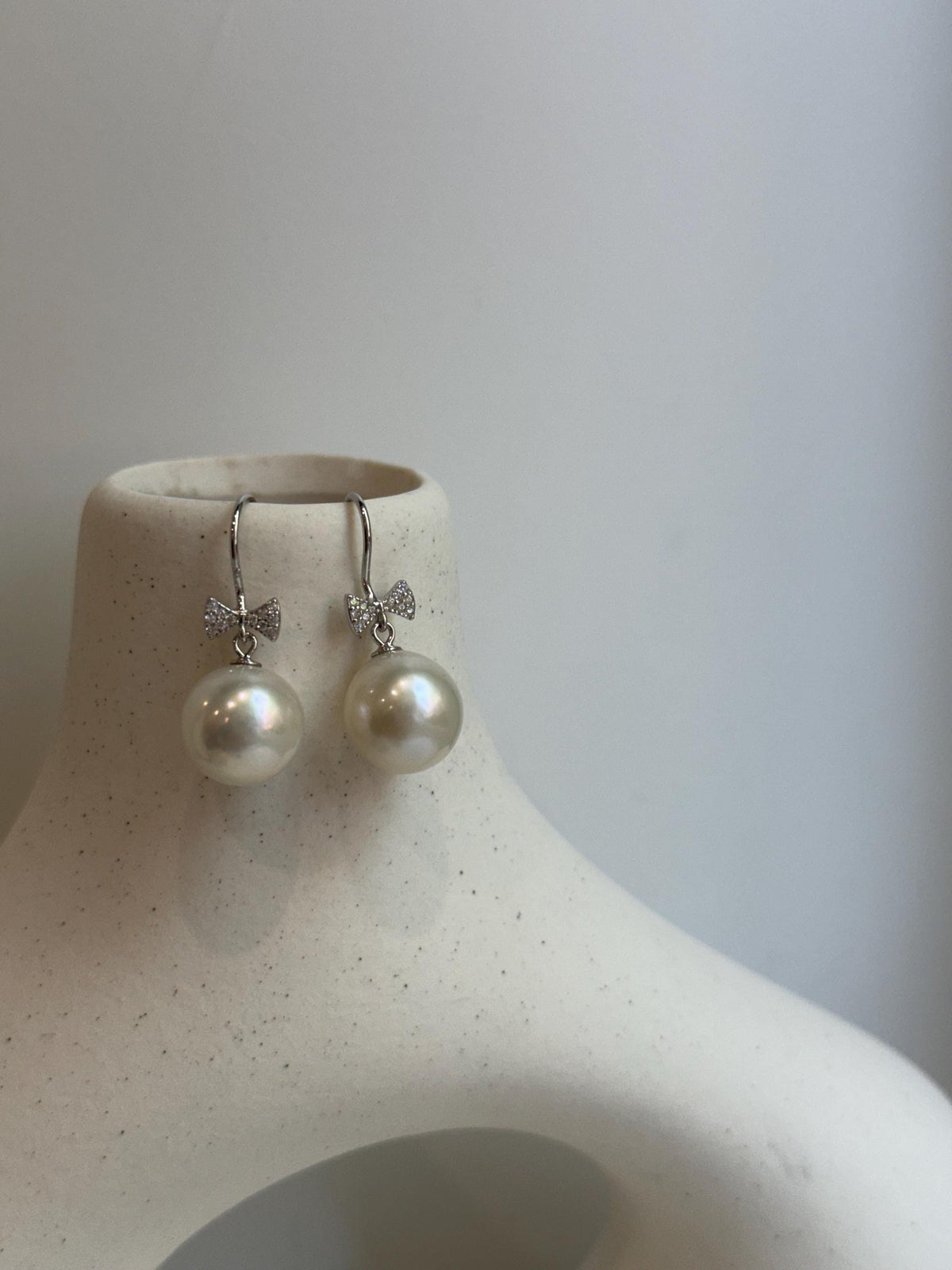 White Edison pearls s925 silver butterfly earrings for her party gift