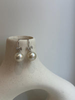 White Edison pearls s925 silver butterfly earrings for her party gift