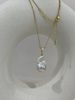 affordable Freshwater white iridescent baroque pearl pendant necklace set for her