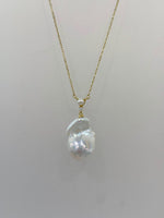 Freshwater white iridescent baroque pearl pendant necklace set for her anniversary