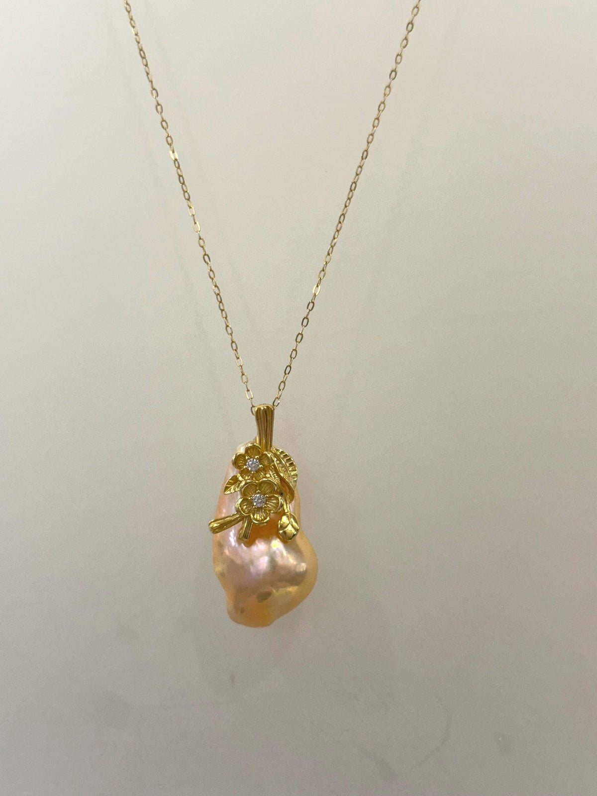 fireball peach gold iridescent baroque pearl s925 silver pendant for her office wear
