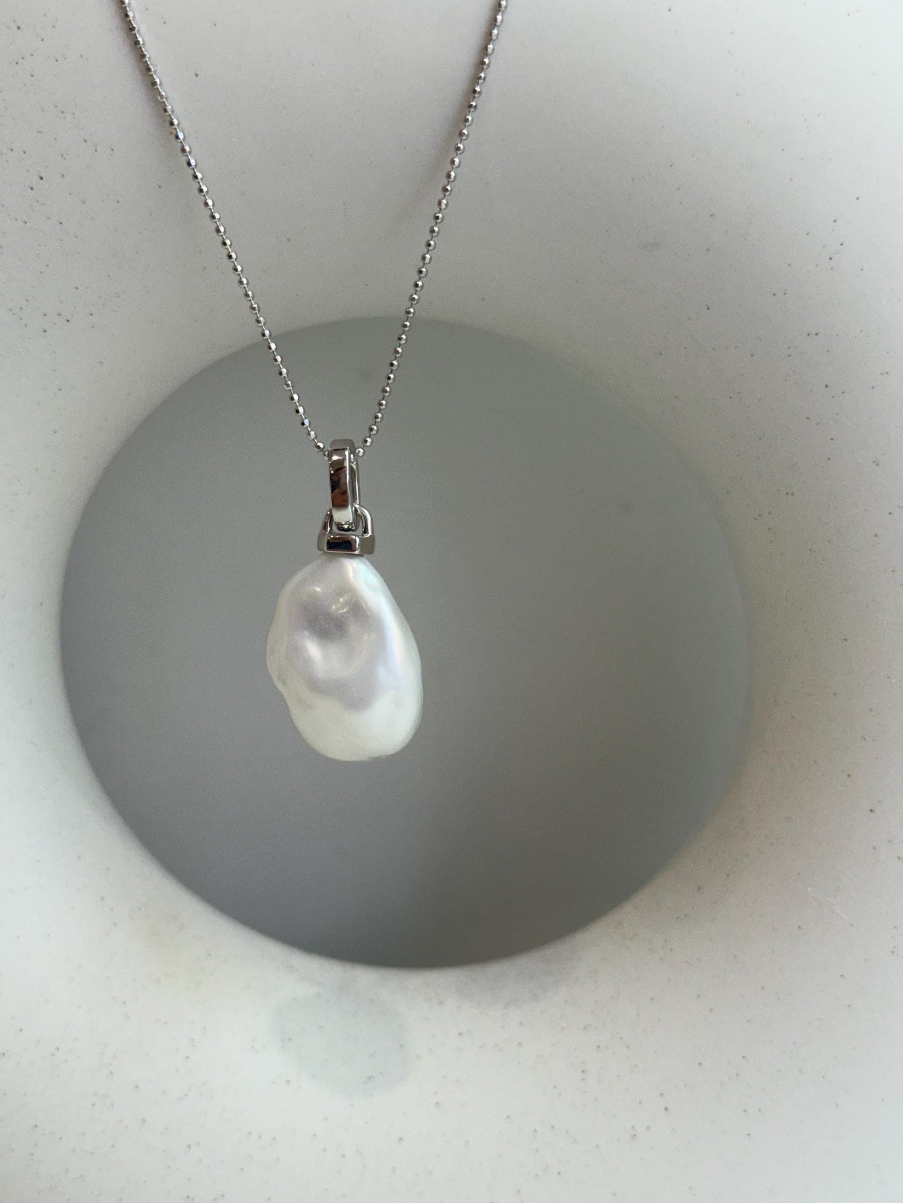 white iridescent baroque pearl s925 silver pendant necklace set for her daily wear