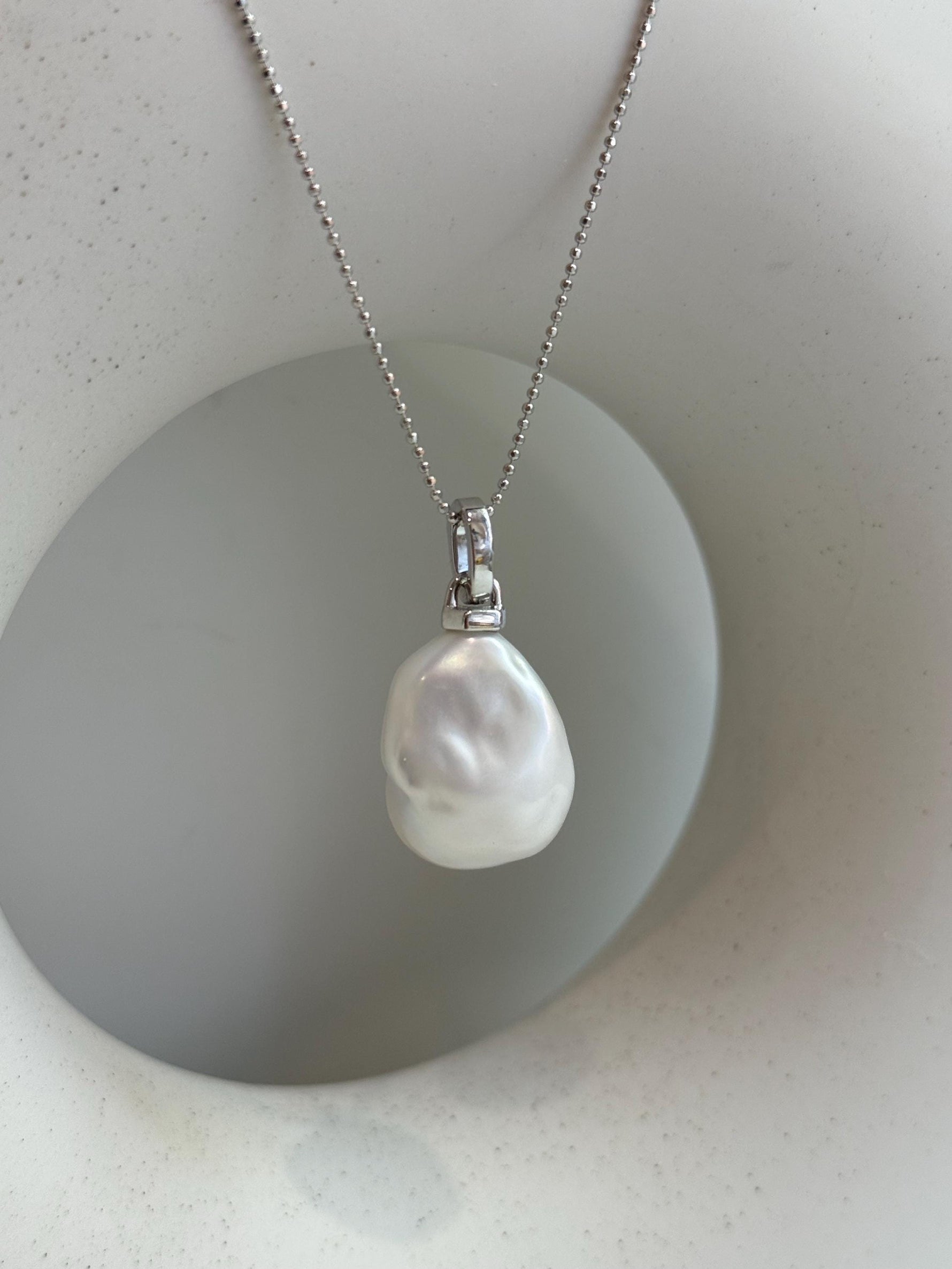 white iridescent baroque pearl s925 silver pendant necklace set for her