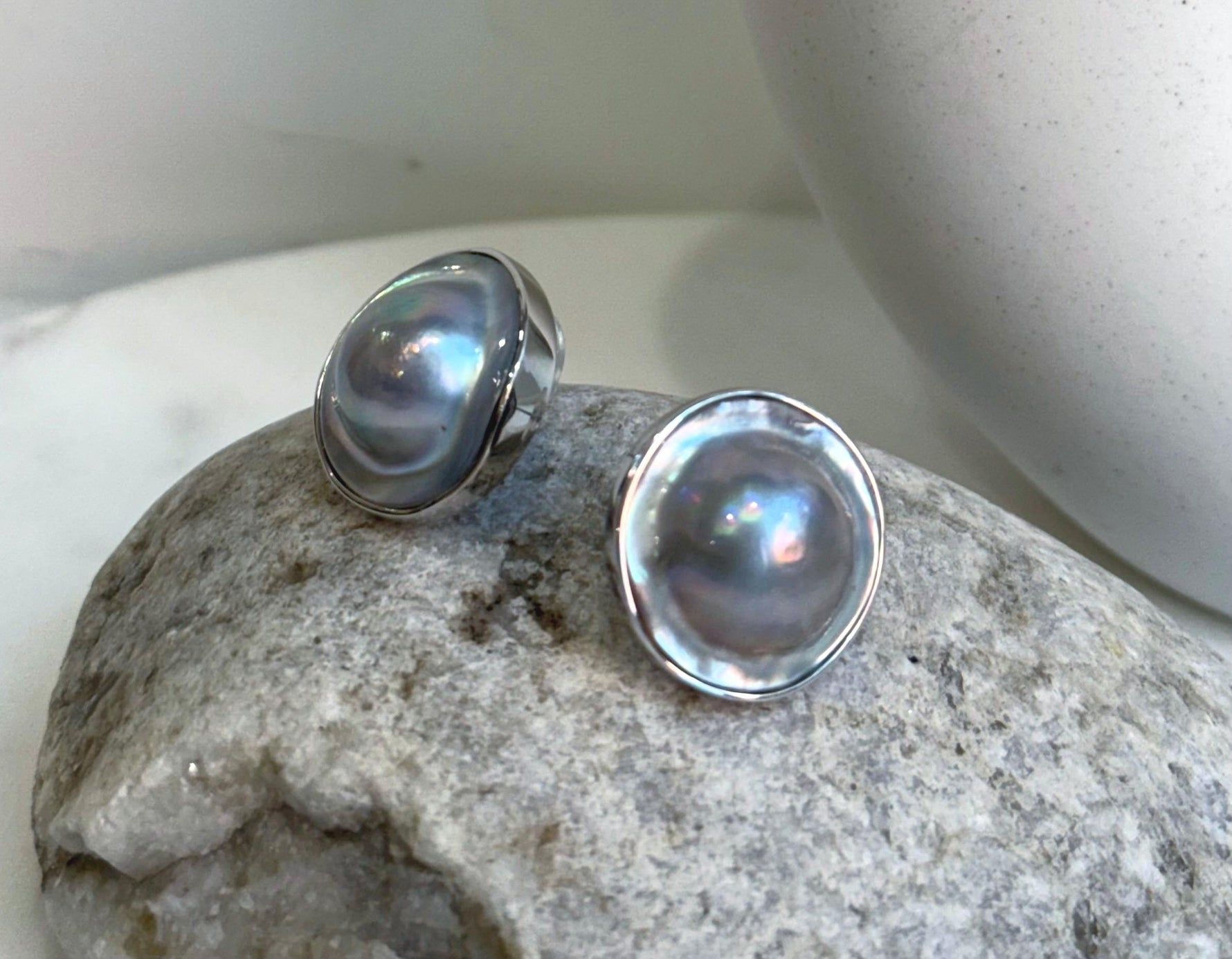 Australian Ocean silver iridescent Mabe Pearl s925 silver earrings for her