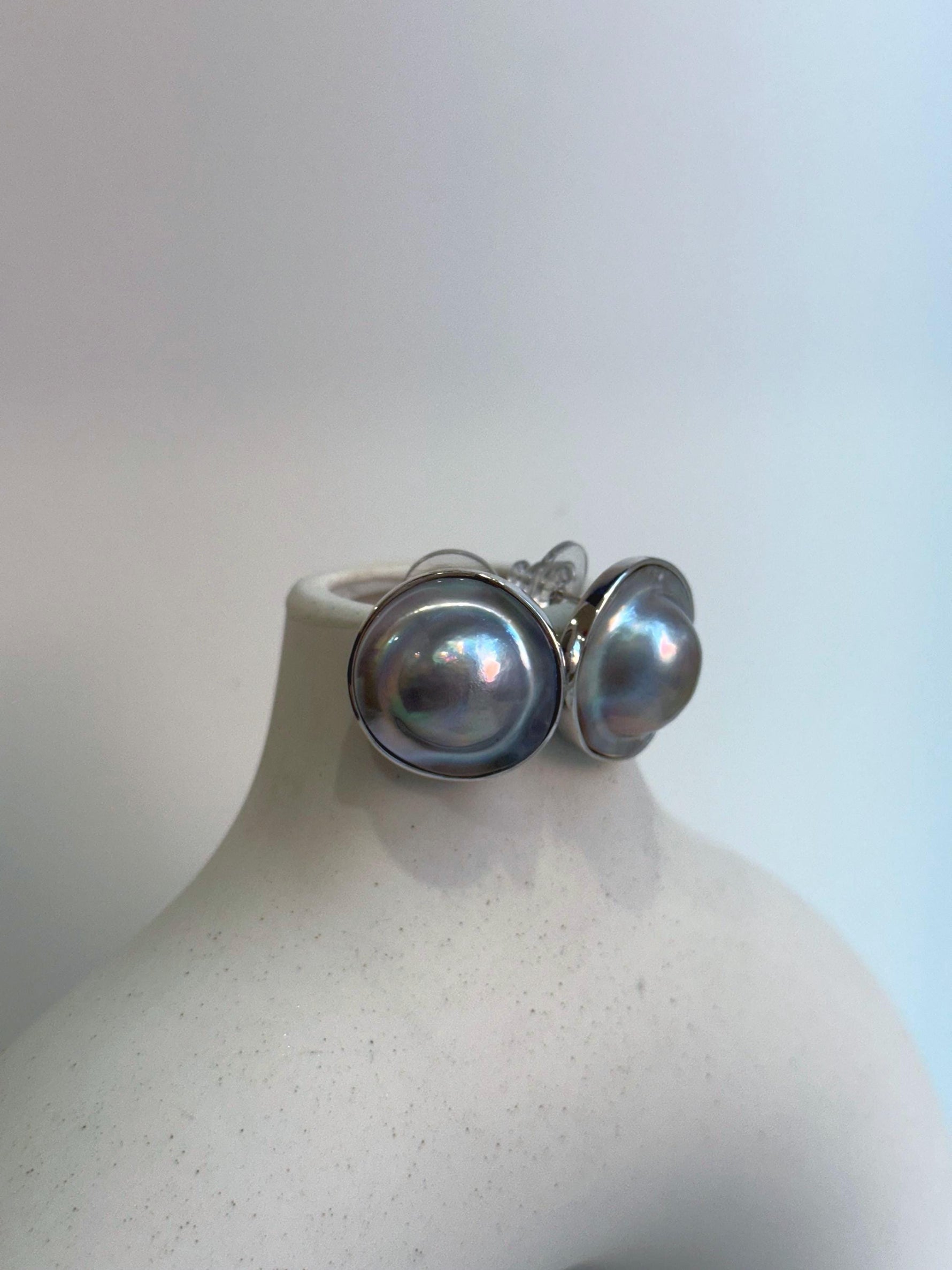 Australian Ocean silver iridescent Mabe Pearl s925 silver earrings for her engagement
