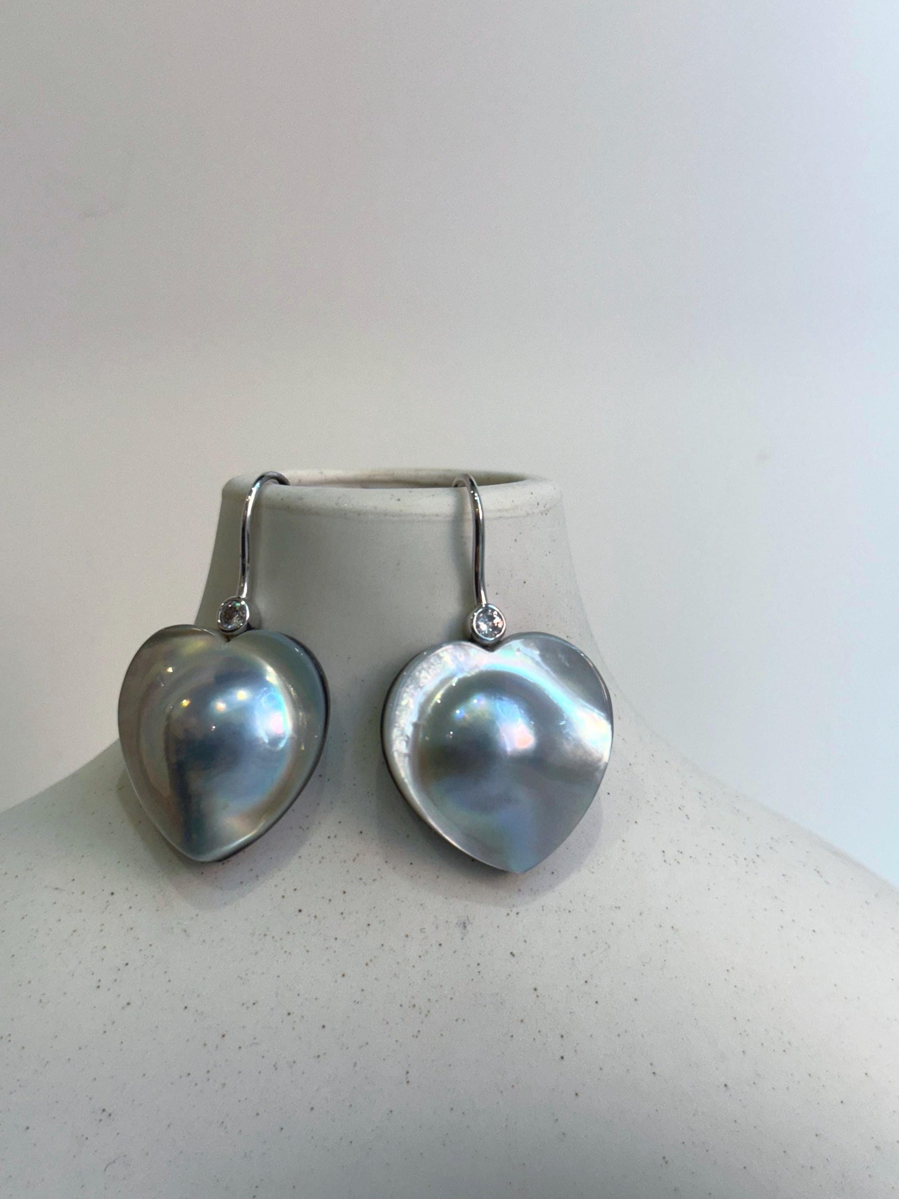 Australian Ocean Silver iridescent heart Mabe Pearl s925 silver earrings for her engagement