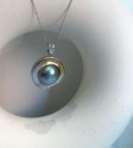 Australian ocean silver iridescent round Mabe s925 silver pendant for her anniversary