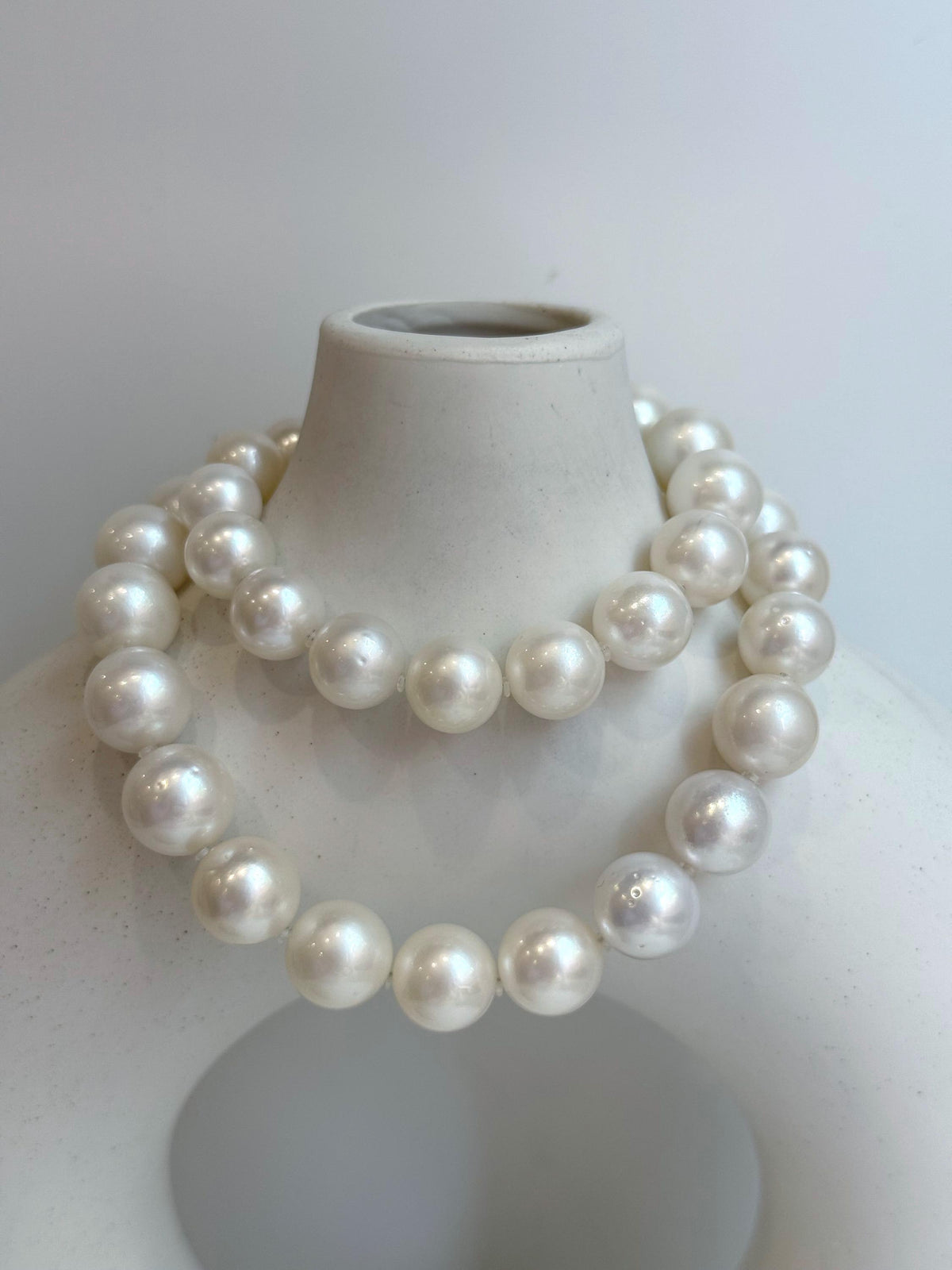 Australian ocean White Silken pearls Necklace strand for her daily wear