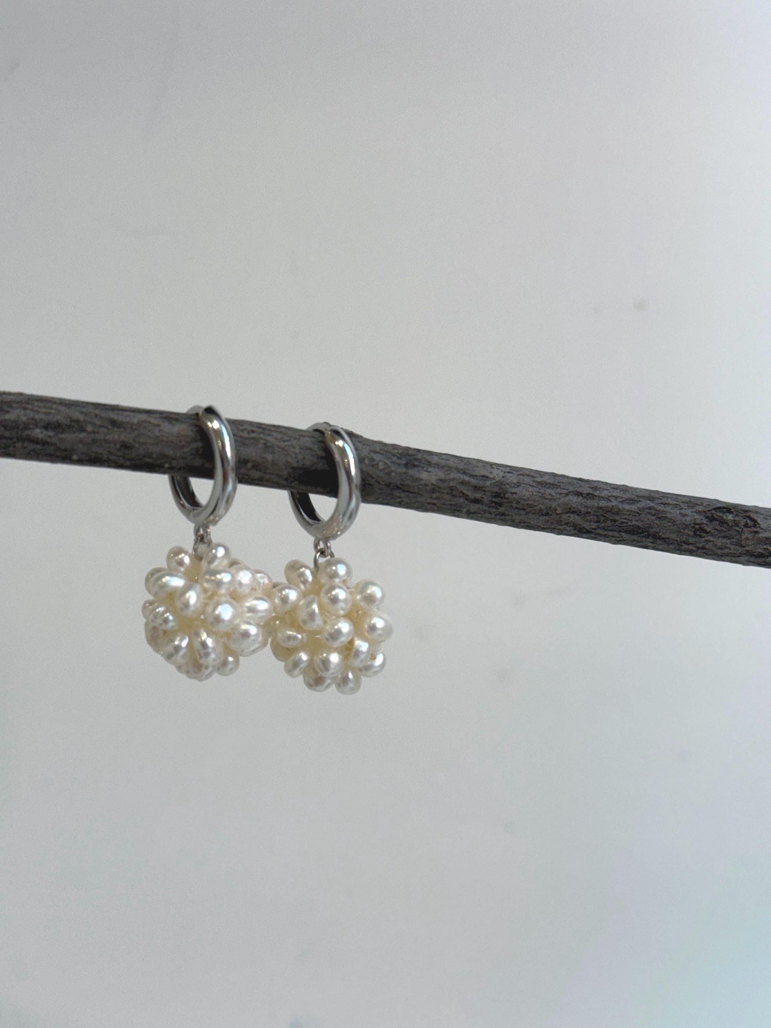 Freshwater ivory Keshi pearls hydrangeas balls s925 silver earrings hoops for her daily wear