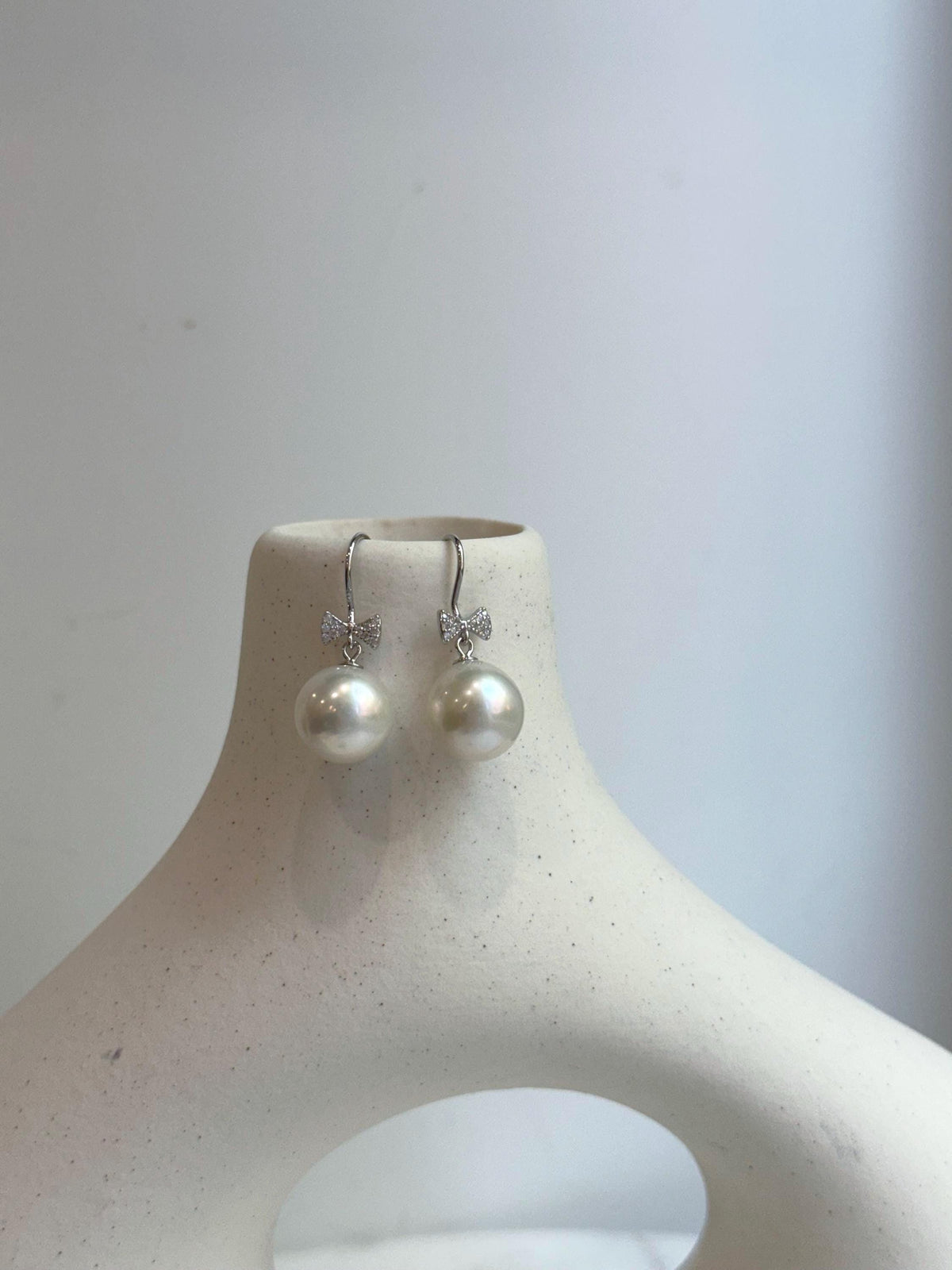White Edison pearls s925 silver butterfly earrings for her wedding