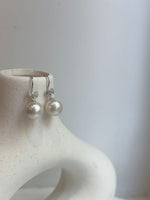 White Edison pearls s925 silver butterfly earrings for her office wear