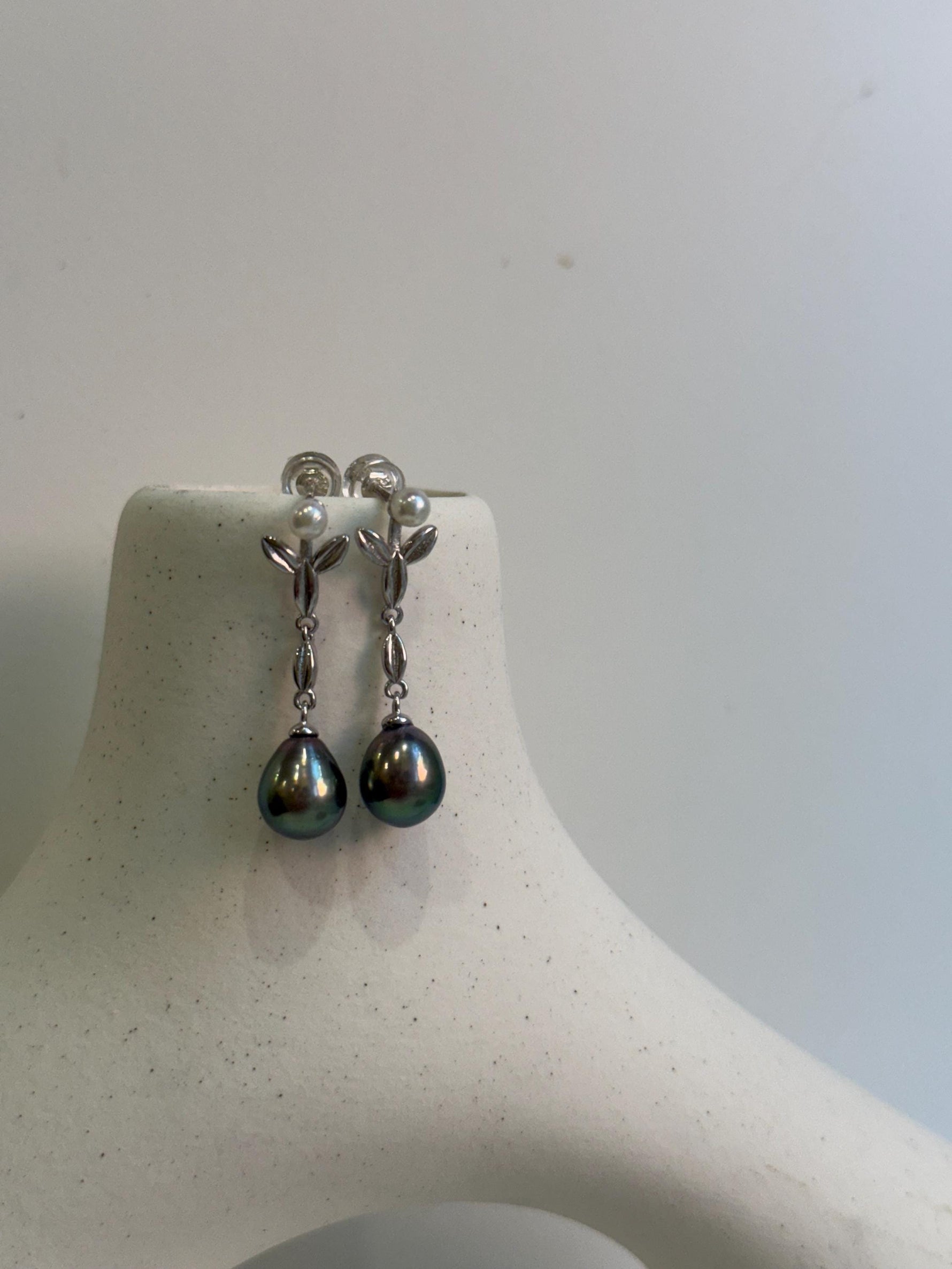 4pcs Tahitian extremelystrong luster peacock green natural ocean pearls Akoya pearls s925 silver earrings. Gift for her.7.8mm
