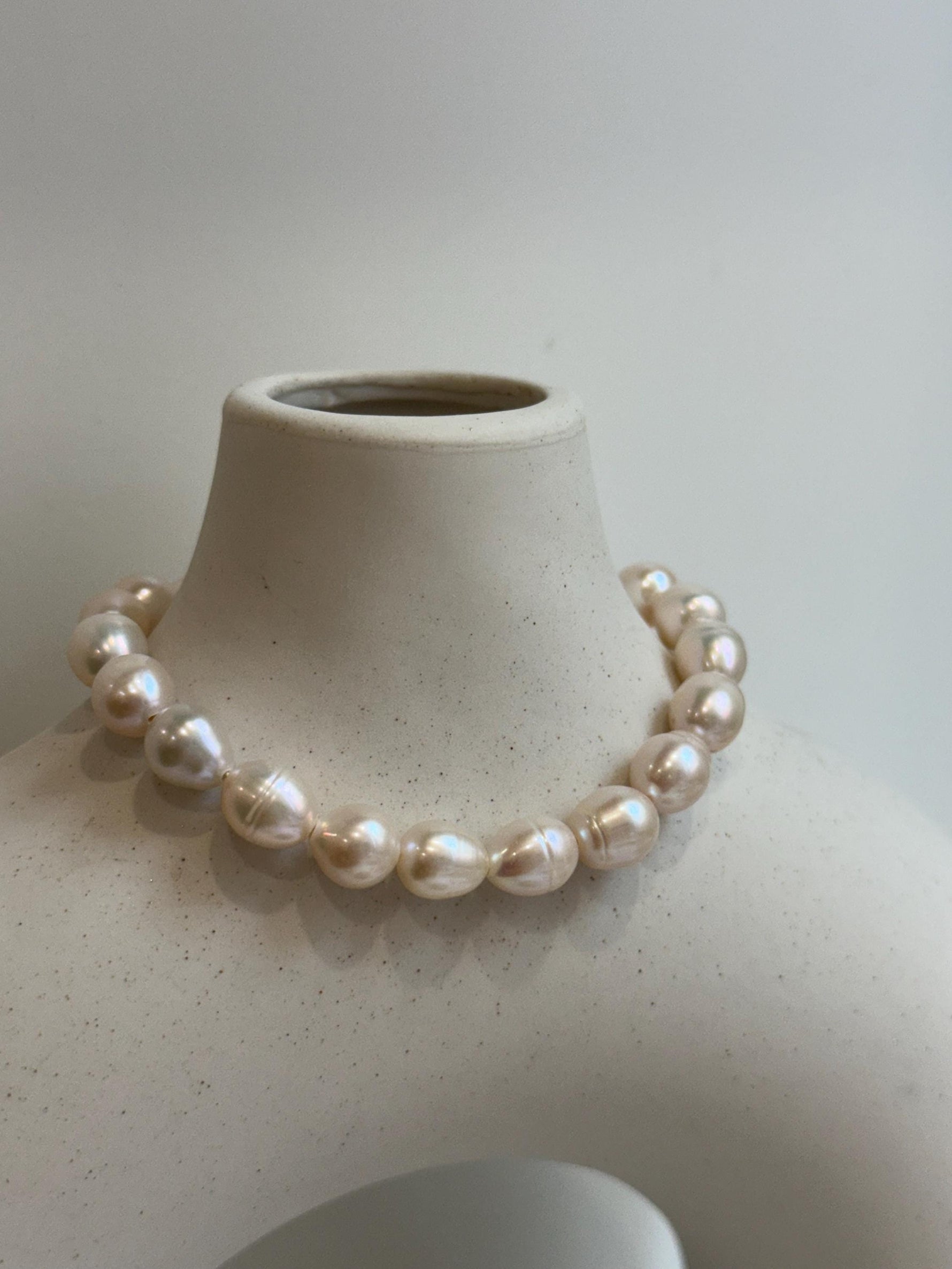freshwater Keshi pearls bracelet for her