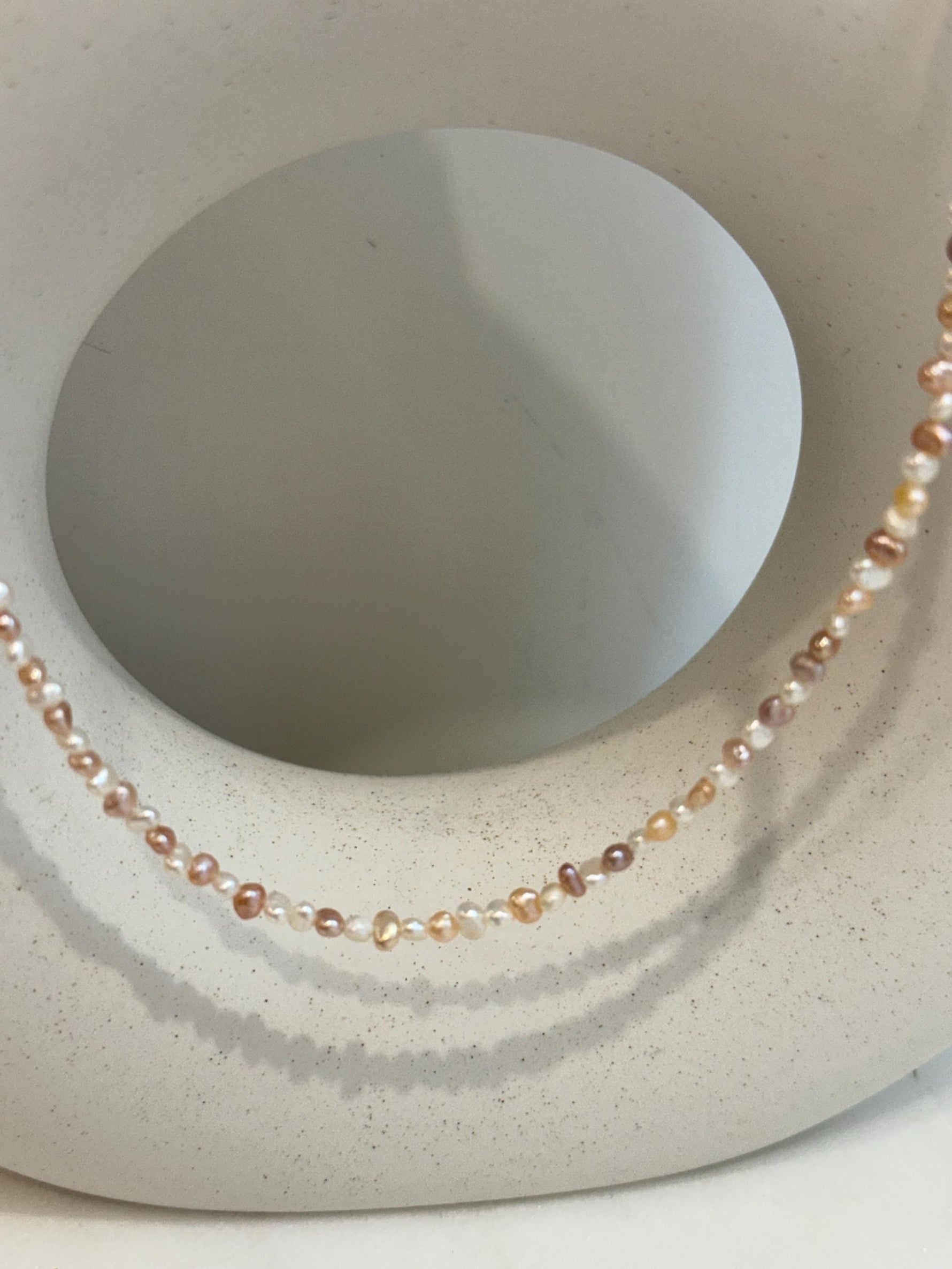 militicolor small pearls s925 silver necklace strand for her office wear