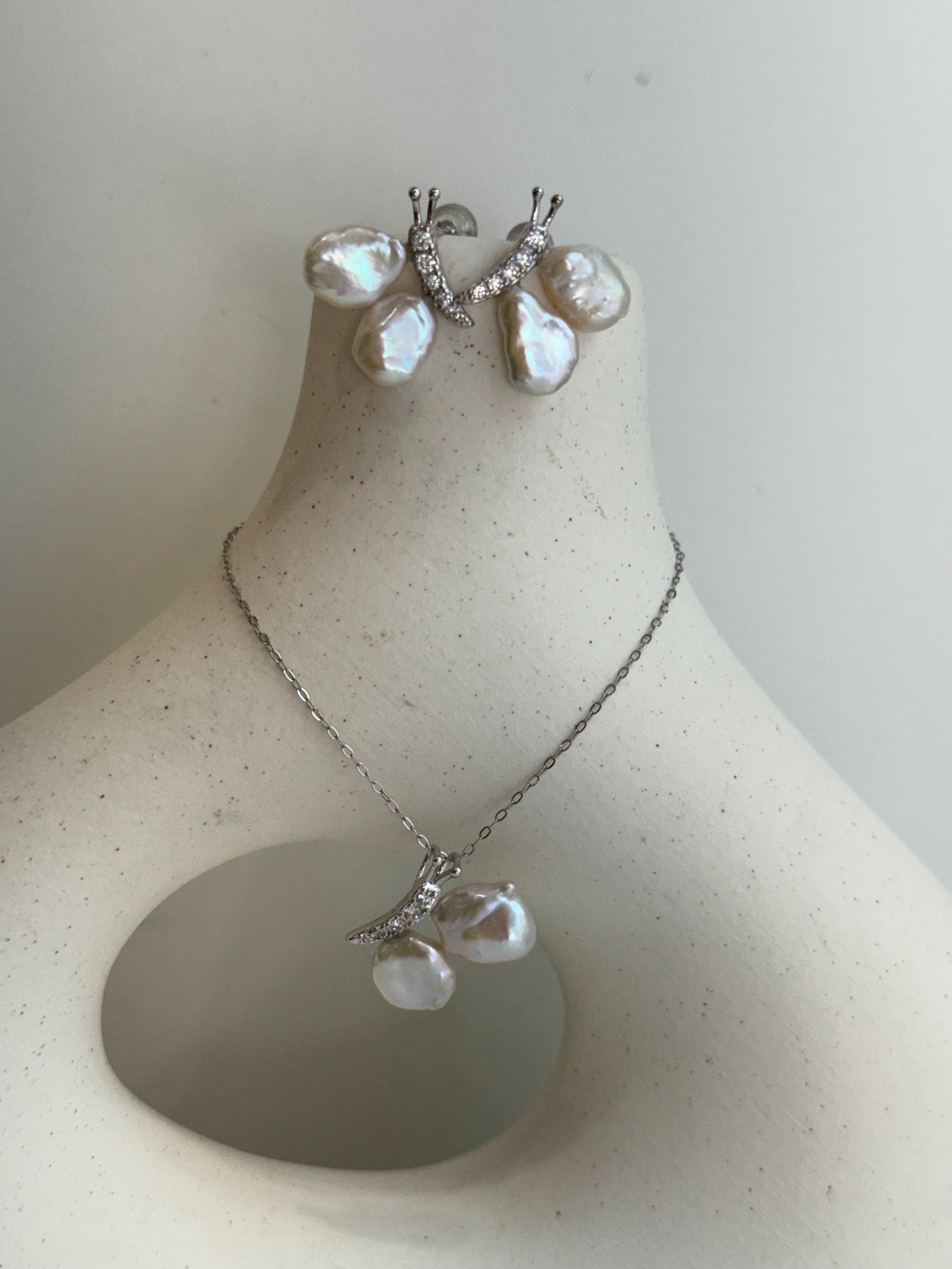 white iridescent petal Keshi pearls s925 silver butterfly earrings necklace pendant set for her daily wear