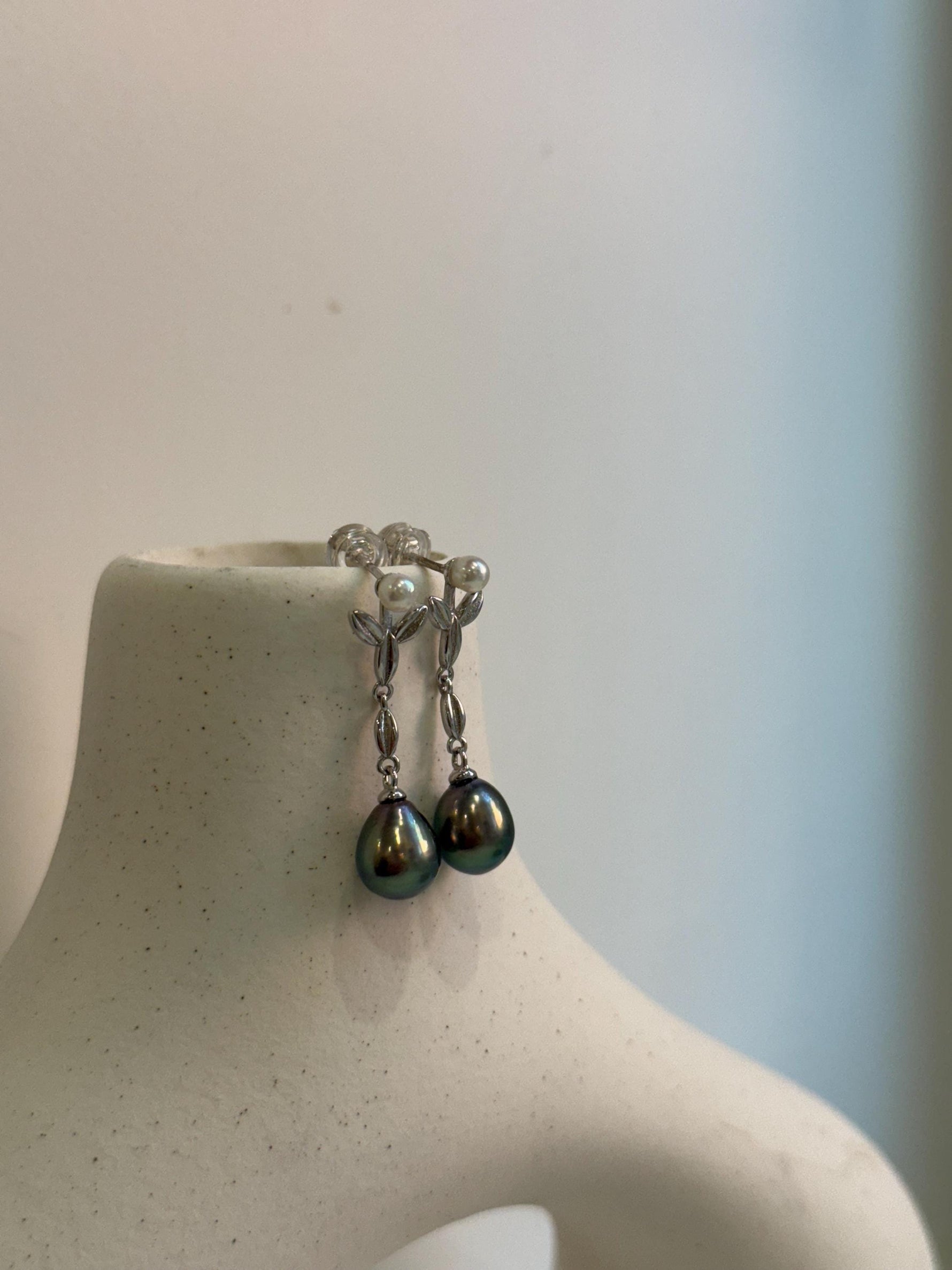 4pcs Tahitian extremelystrong luster peacock green natural ocean pearls Akoya pearls s925 silver earrings. Gift for her.7.8mm