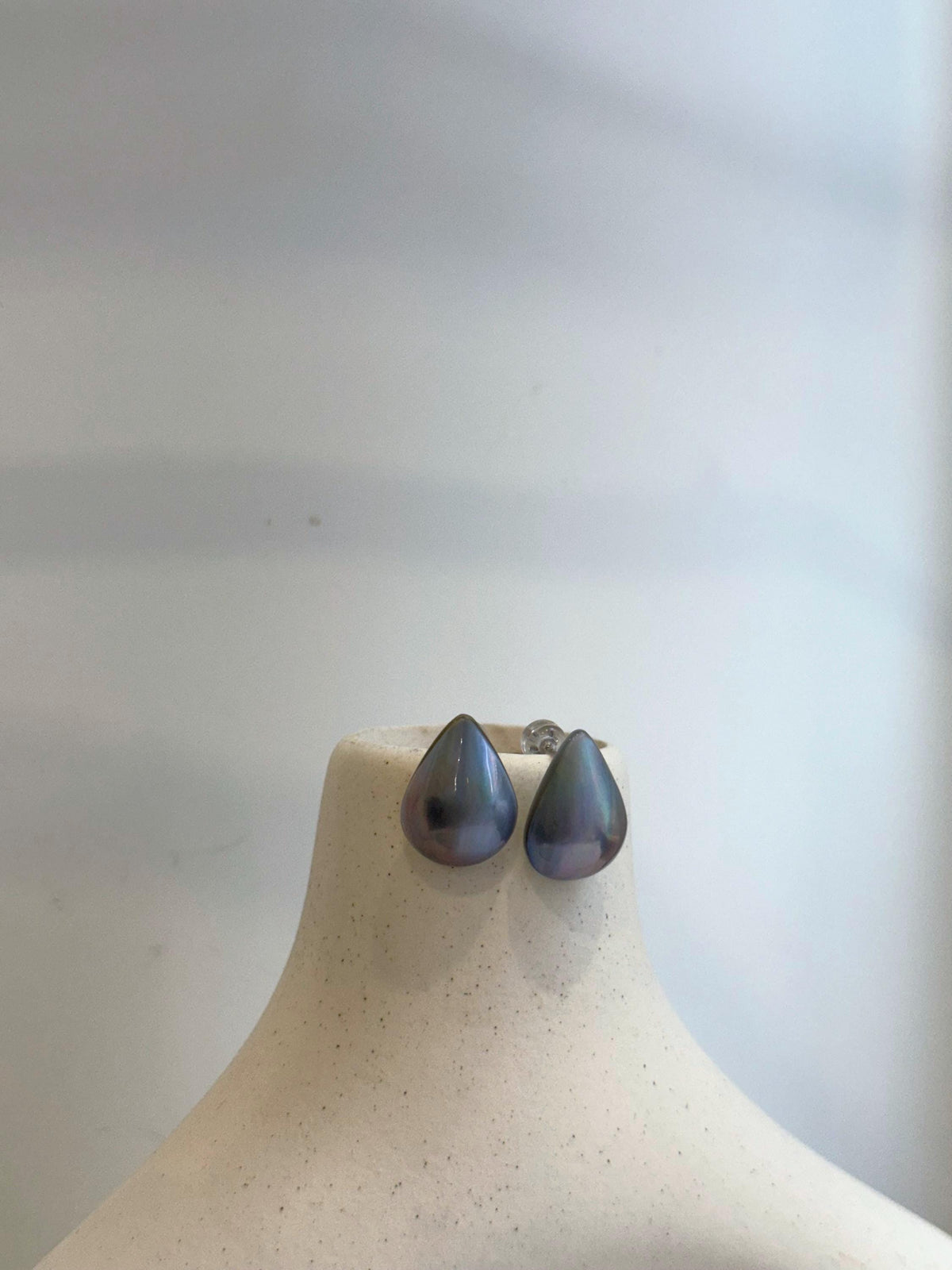 Aurora colors waterdrop ocean Mabe pearls s925 silver earrings for her daily wear
