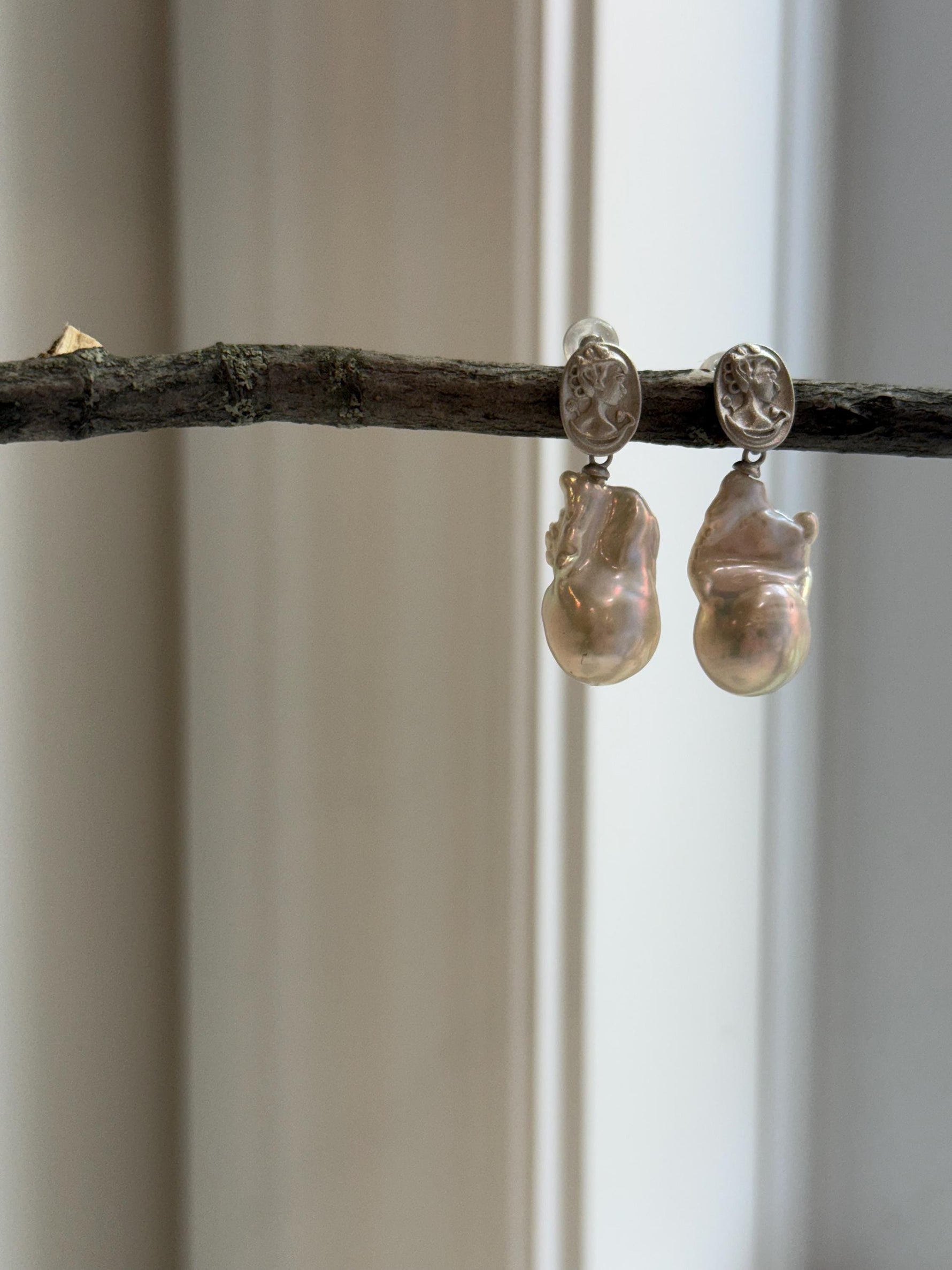 white iridescent baroque pearls s925 silver earrings for her  holiday gift