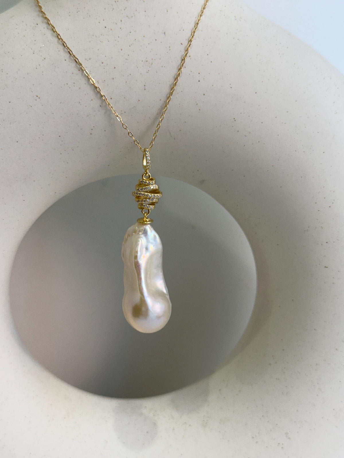 white iridescent big baroque pearl s925 silver pendant necklace set for her office wear