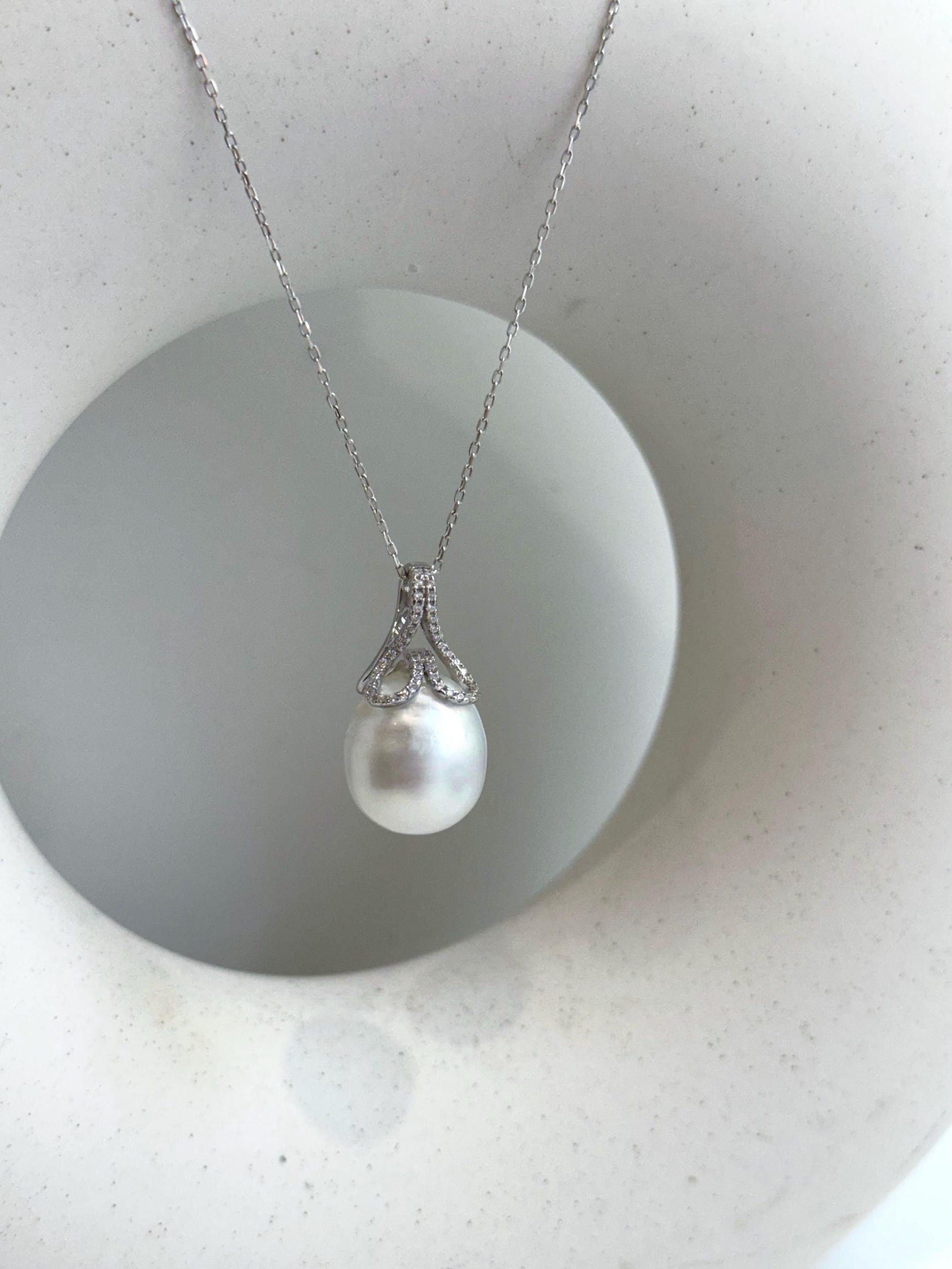 Australian ocean cold white pearl s925 silver mermaid pendant necklace set for her anniversary