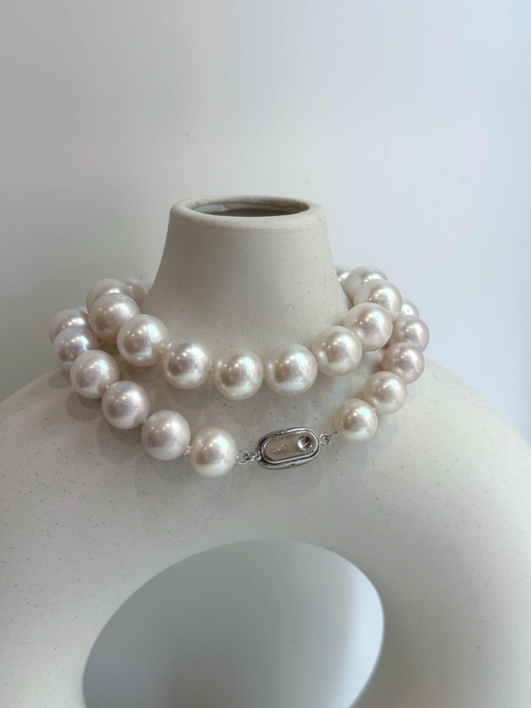 affordable white Edison pearls s925 Silver minimalist necklace choker for her office wear