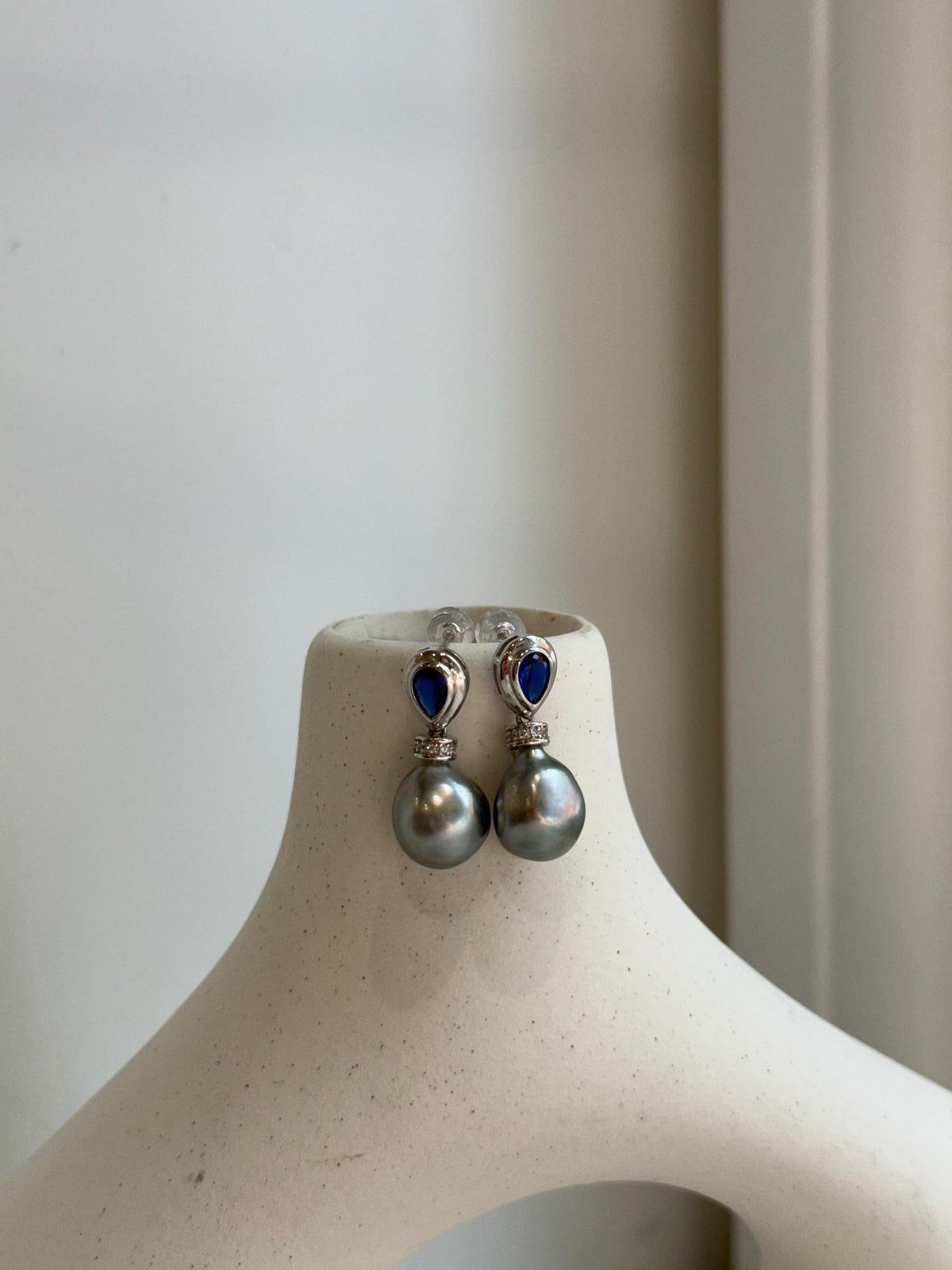 Tahitian platinum Keshi pearls s925 silver blue zircon cool earrings for her holiday gift