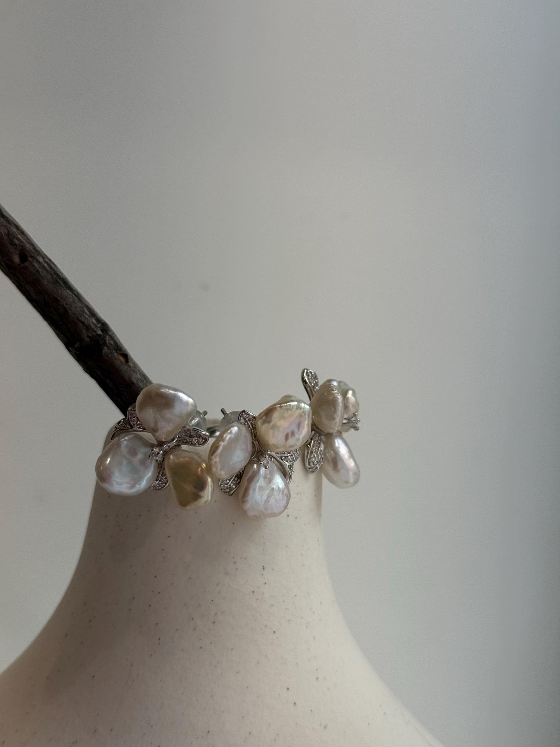 white iridescent Keshi pearls s925 silver floral earrings ring set for her birthday