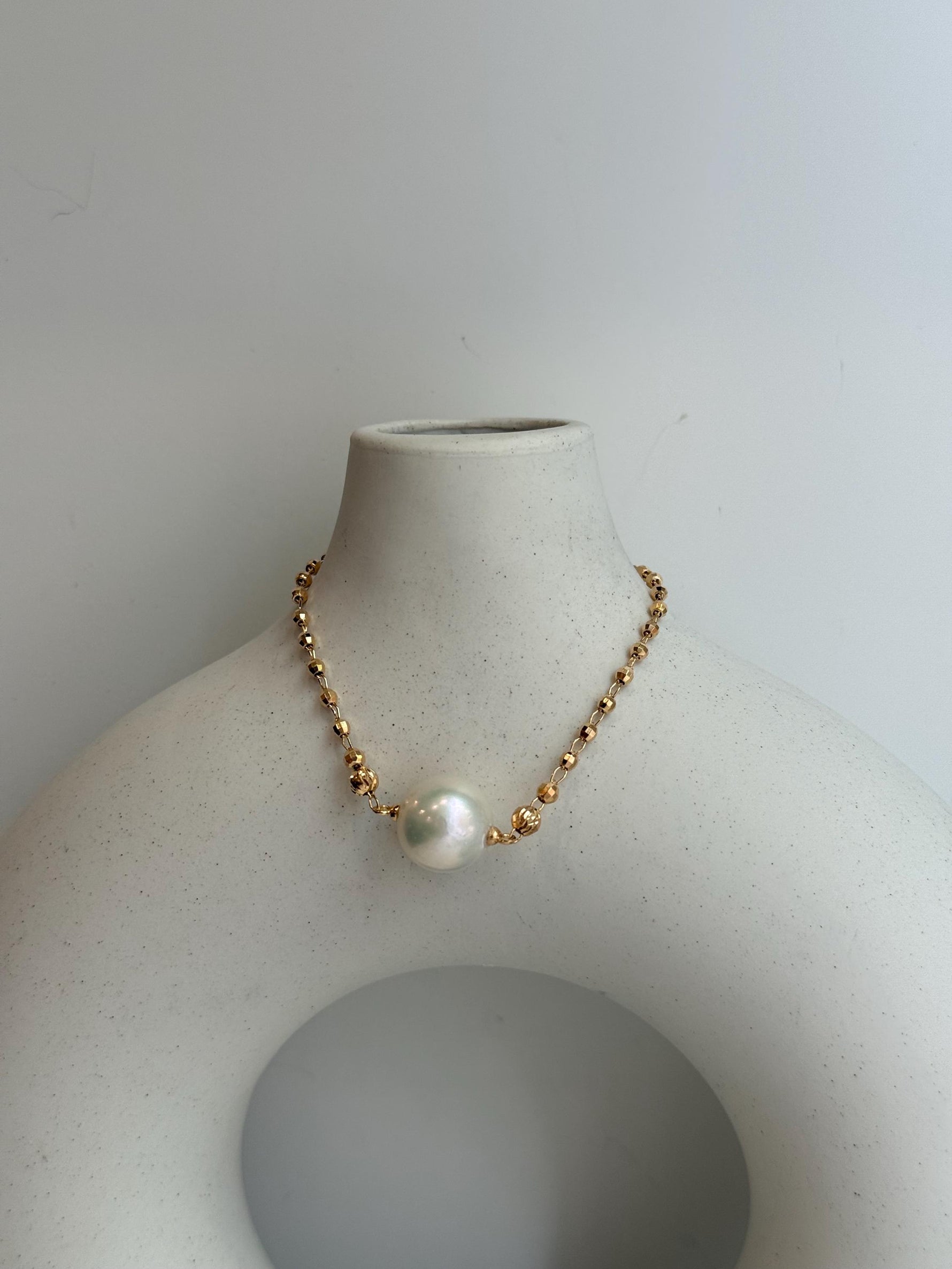 white Edison Pearl s925 silver adjustable bracelet for her daily wear