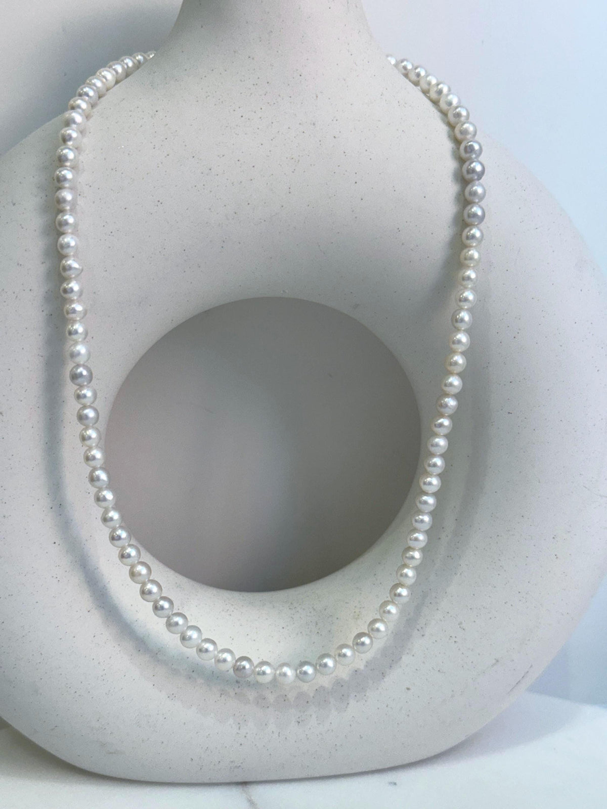 4.7-5.1mm Insale extremely strong luster Freshwater White round Pearl strand Necklace unique anniversary gift. To 17.9”