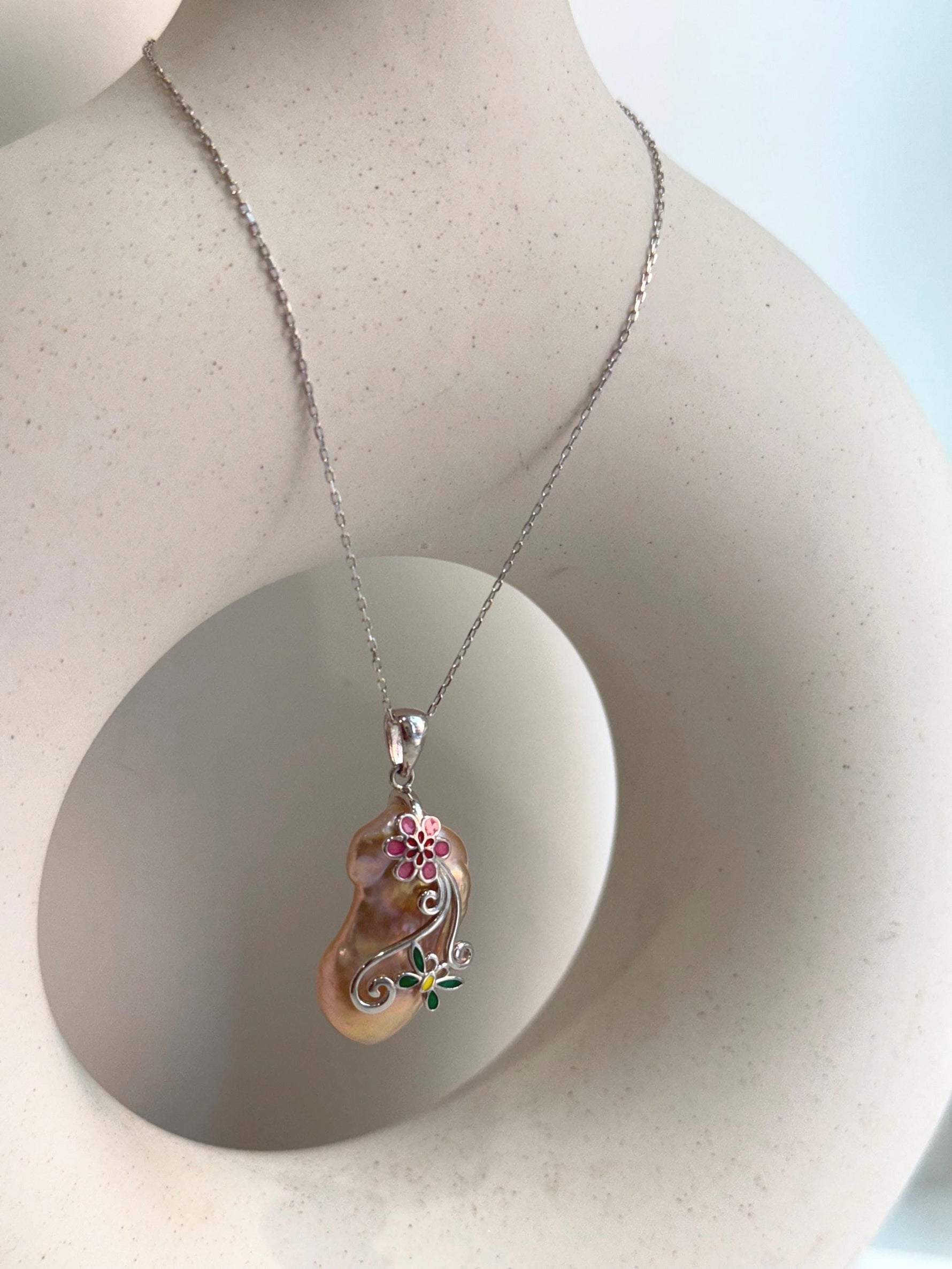 affordable freshwater rose baroque pearl s925 silver floral pendant for her graduation