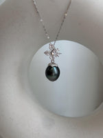 Rare Insale 12.1mm Tahitian Exceptional Elegant silver green Ocean Pearl floral pendant Necklace unique gift for her daily wear